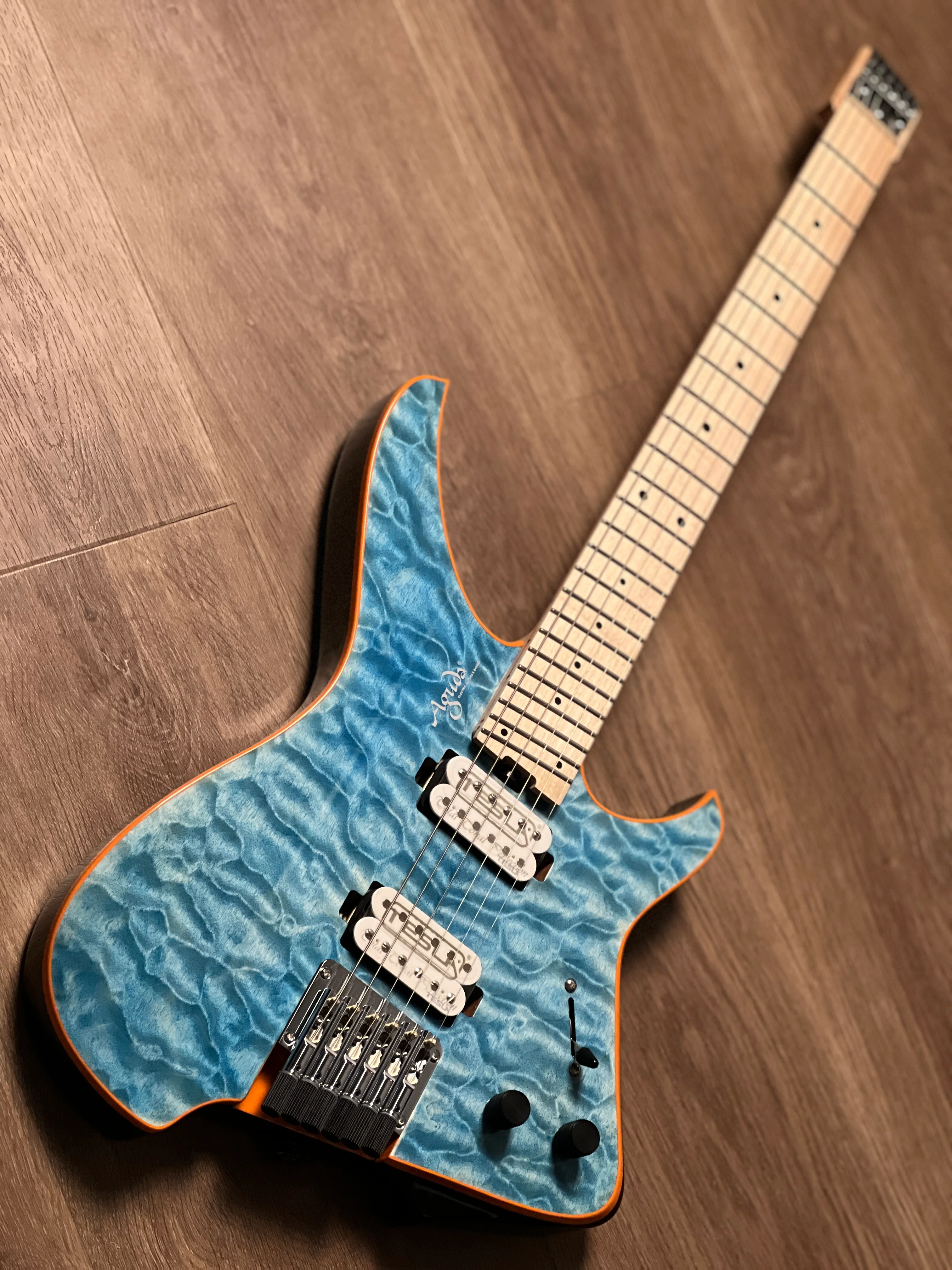 Aguda Black Hole Deluxe in Lagoon Blue with Quilt Top - Image 3