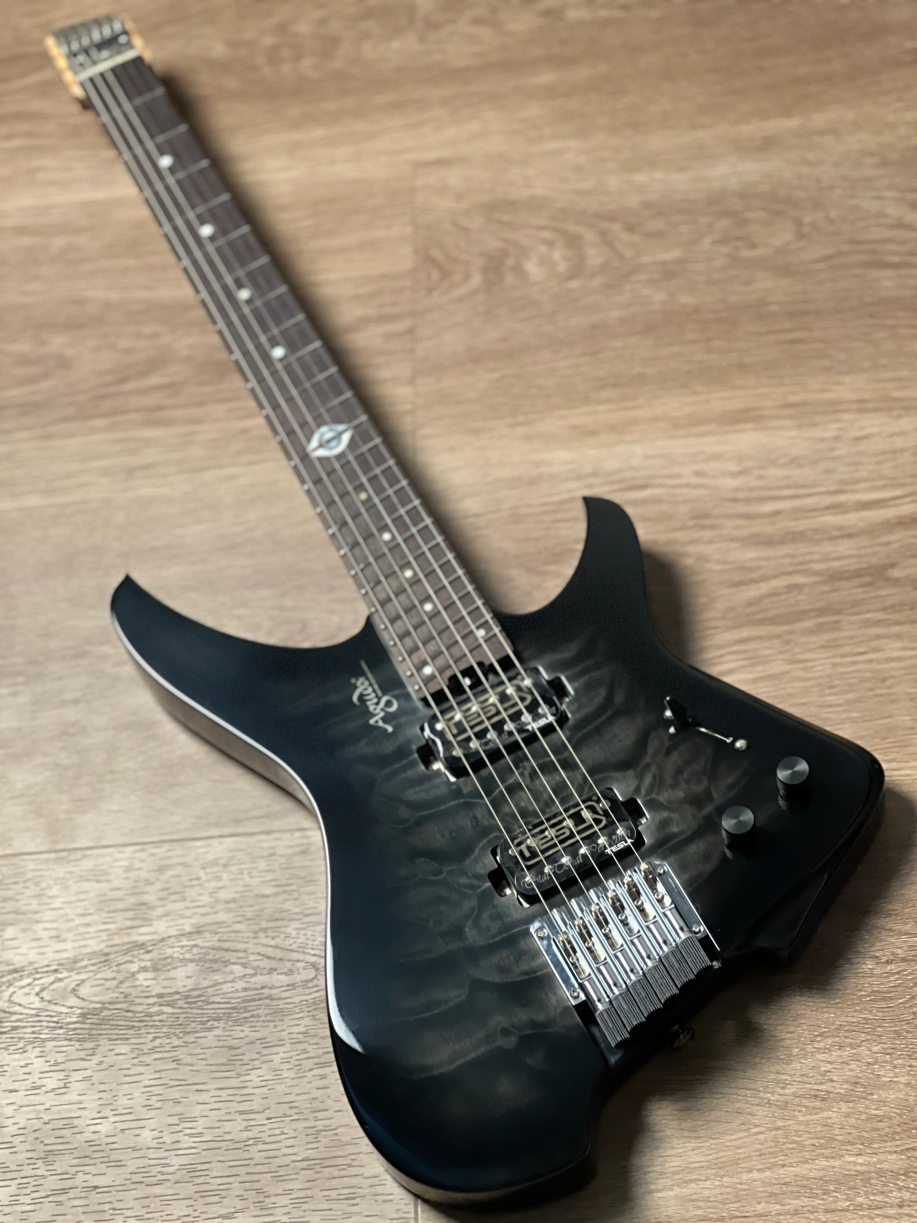 Aguda Black Hole Deluxe in Transparent Black Burst with Quilt Top and Black Pickups - Image 2