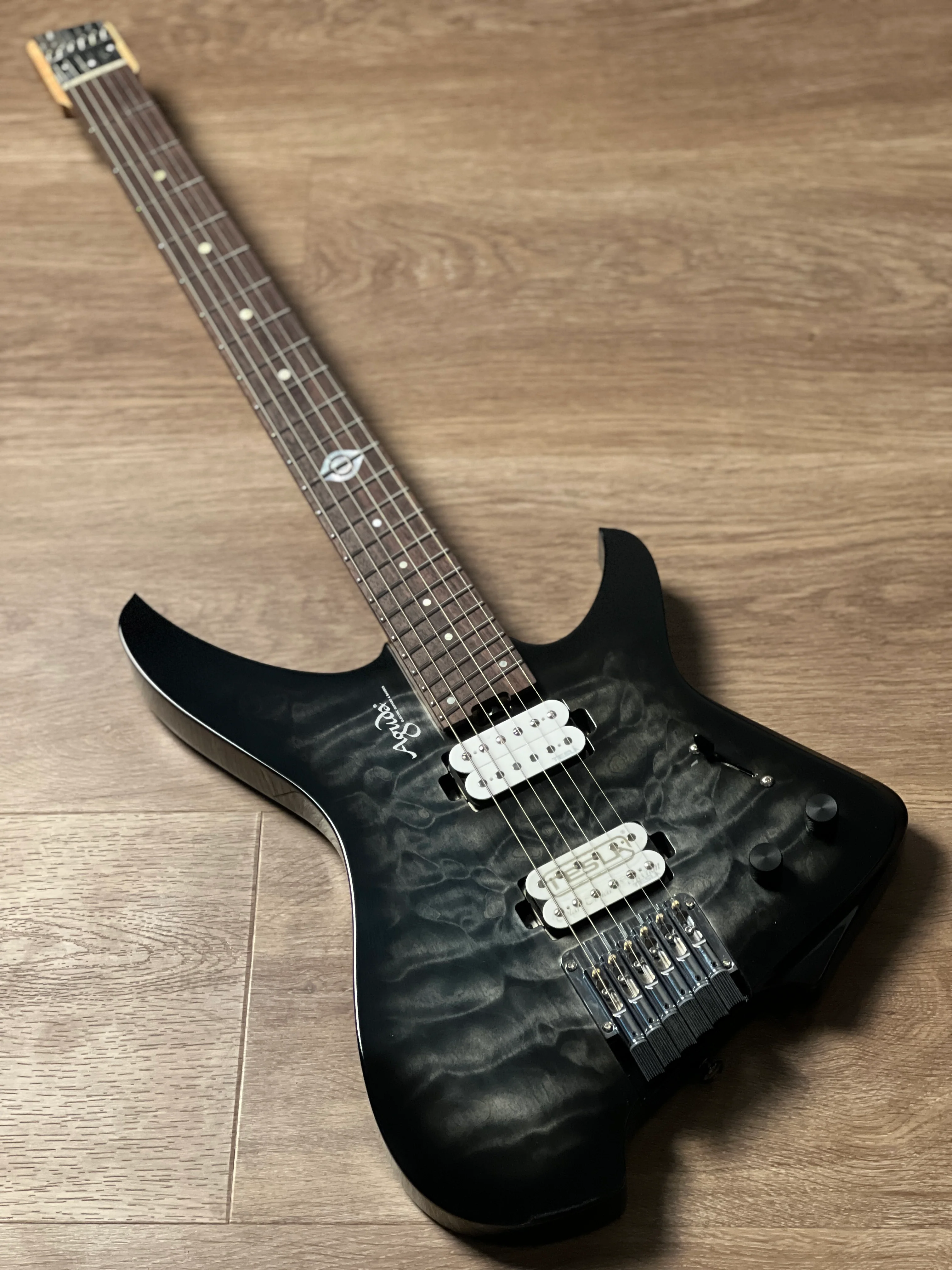 Aguda Black Hole Deluxe in Transparent Black Burst with Quilt Top and White Pickups - Image 2
