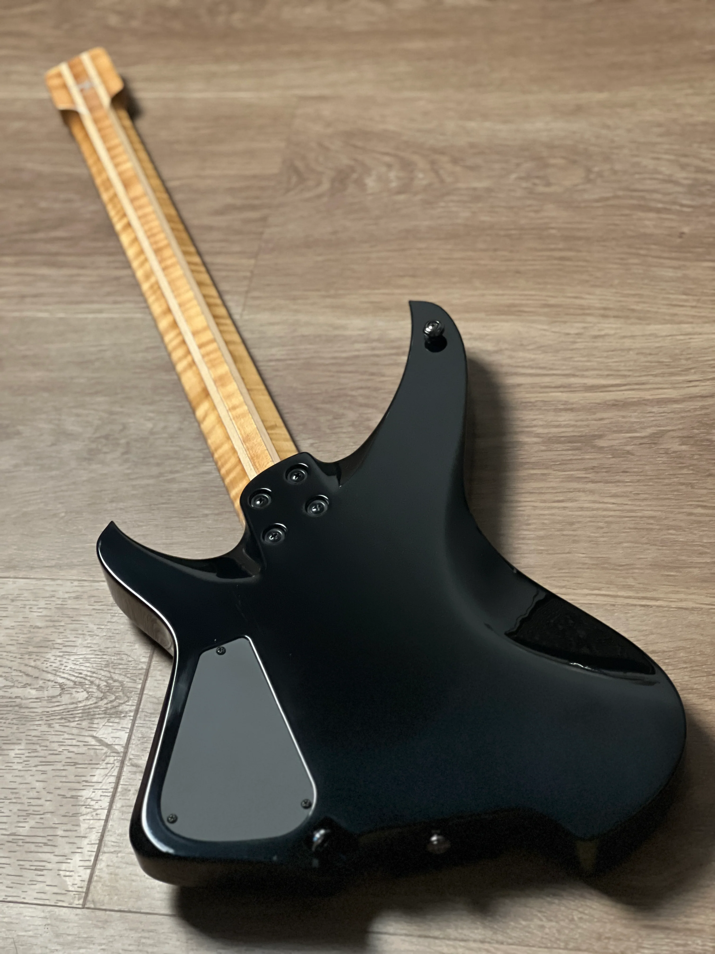 Aguda Black Hole Deluxe in Transparent Black Burst with Quilt Top and White Pickups - Image 5