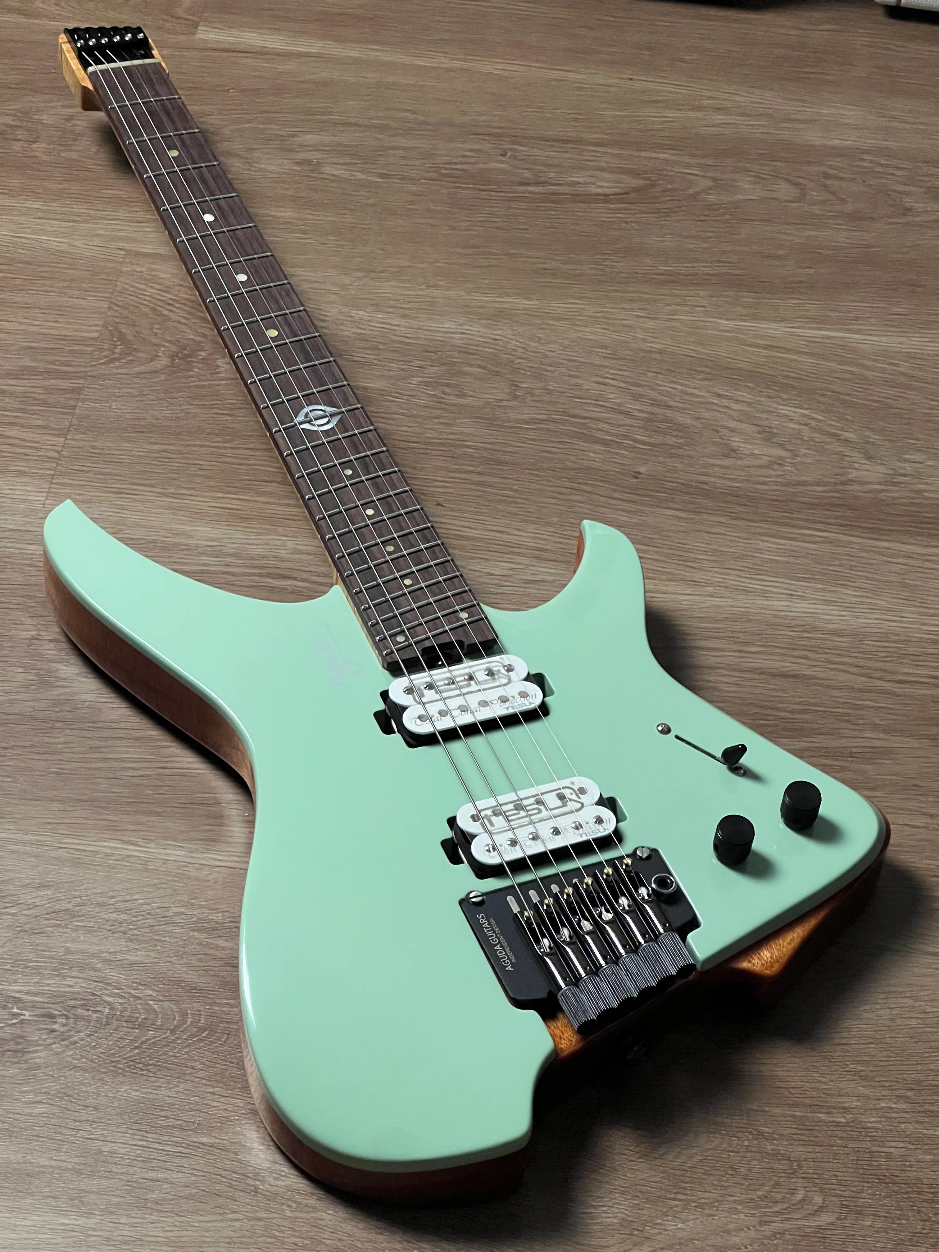 Aguda Black Hole Pro 2025 in Seafoam Green with Natural Back