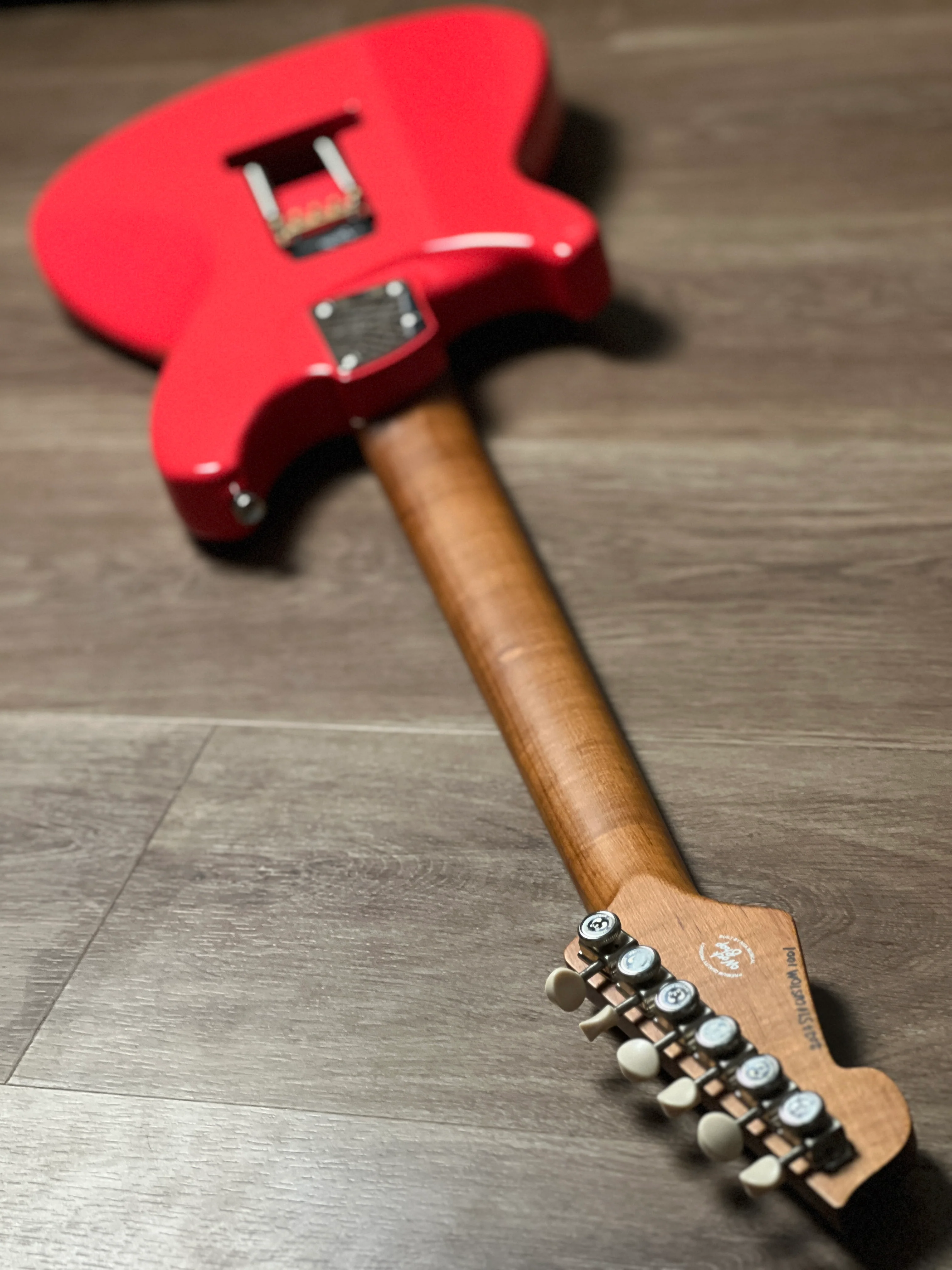 Aguda Jerry king Steam Tone 1981 in Carnival Red - Image 7