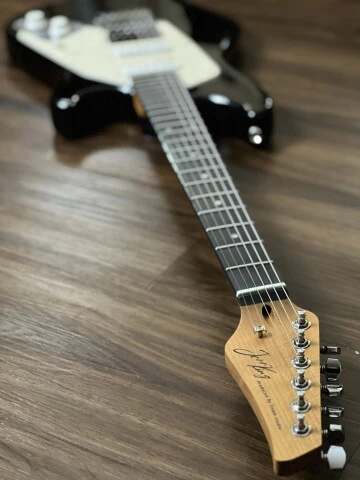 Aguda Jerry King Studio in Black - Image 5