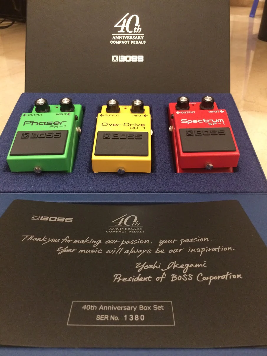 BOSS BOX-40 Compact Pedal 40th Anniversary Box Set - Image 2