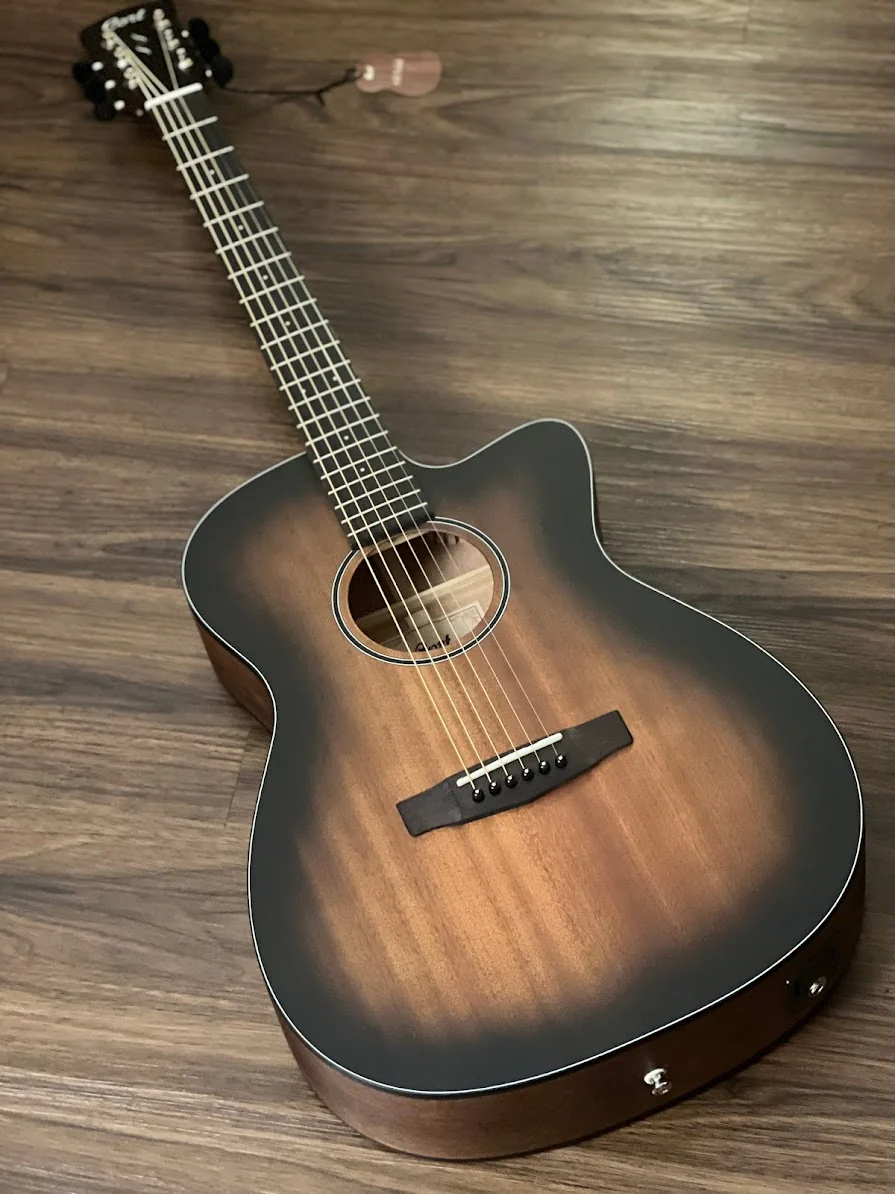 Cort Core OC AMH Mahogany in OPBB Open Pore Black Burst