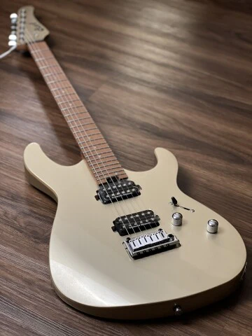 Cort G300 PRO in Metallic Gold with Seymour Duncan Pickups - Image 3