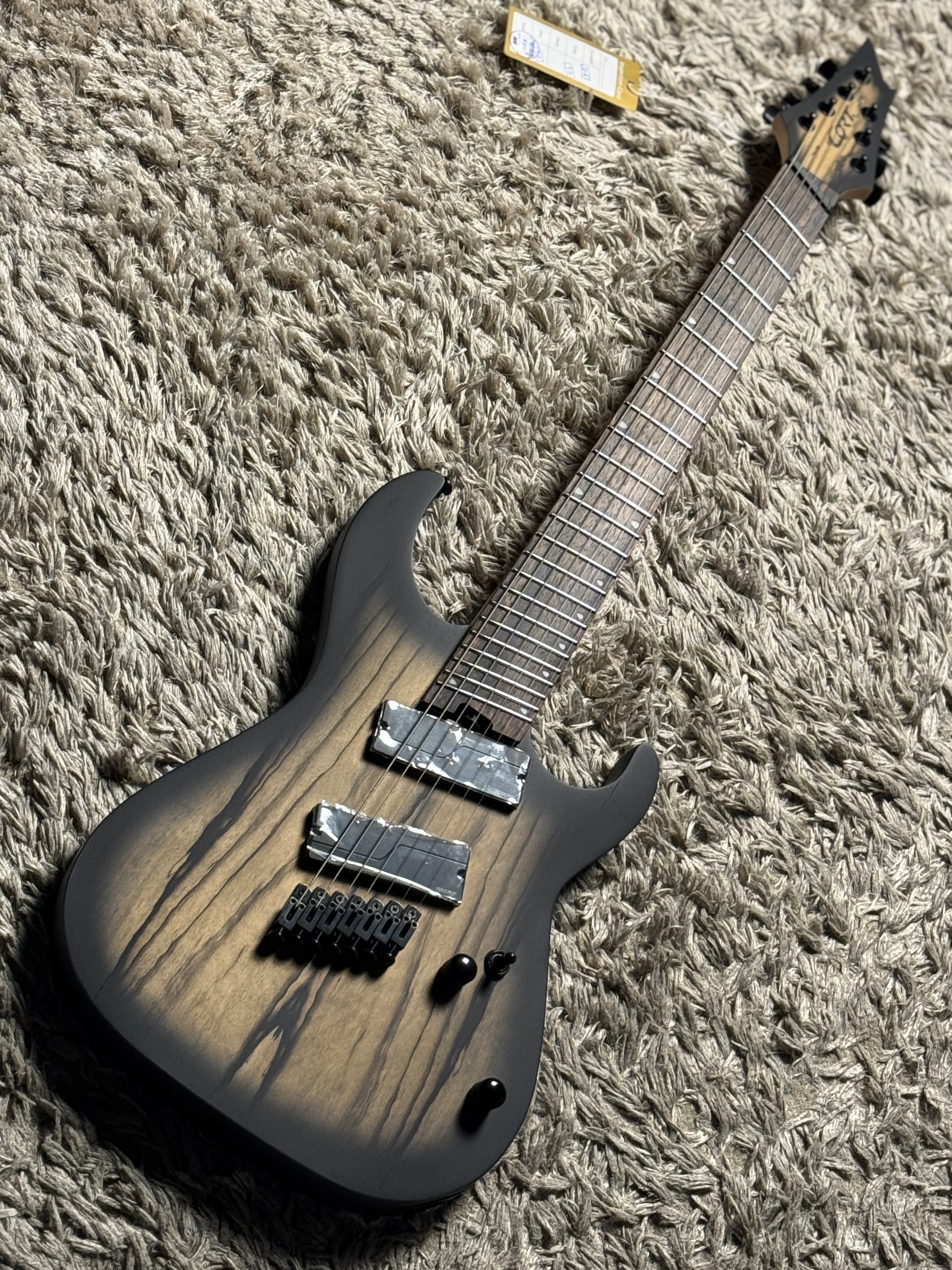 Cort KX507 Pale Moon - NBB in Natural Black Burst - Image 4