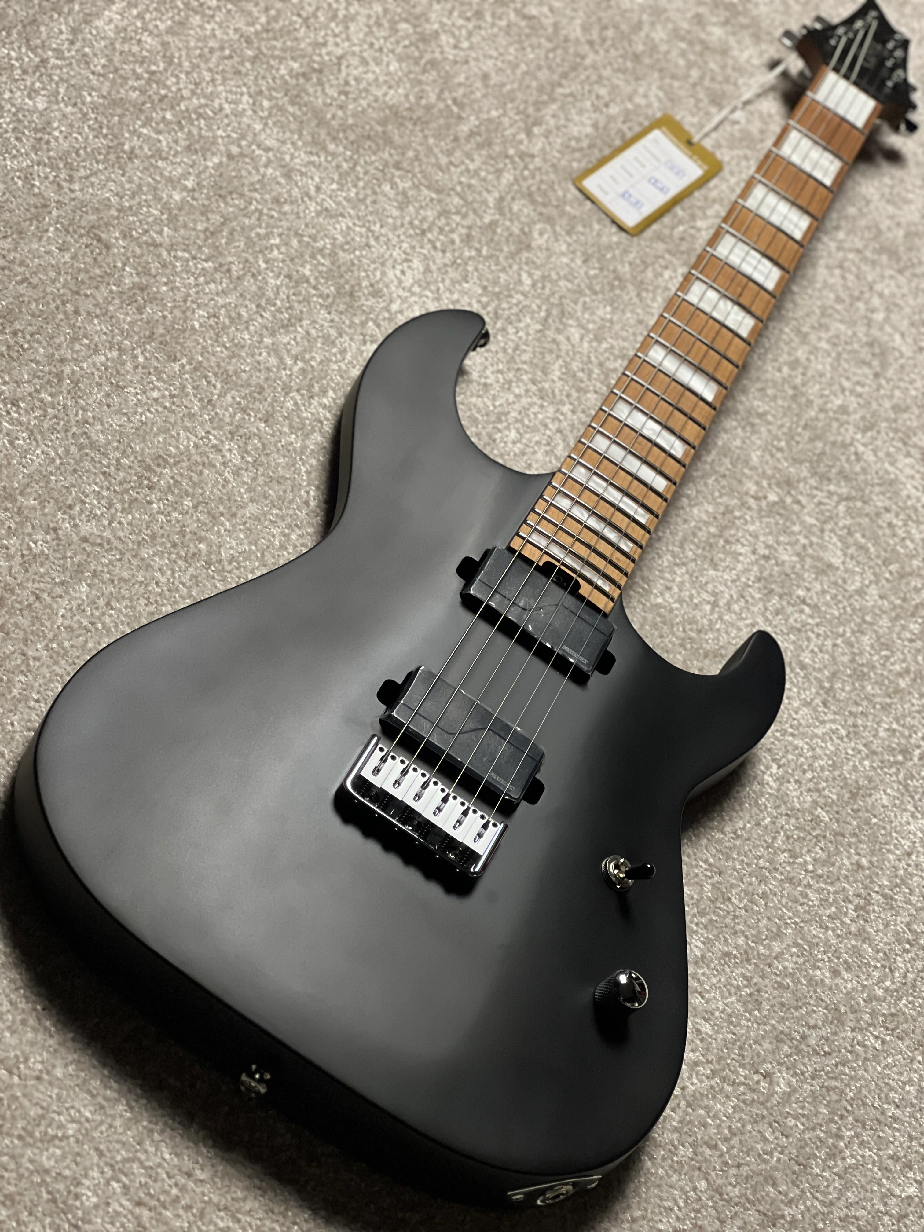 Cort KX600 Infinite in Black Satin - Image 4