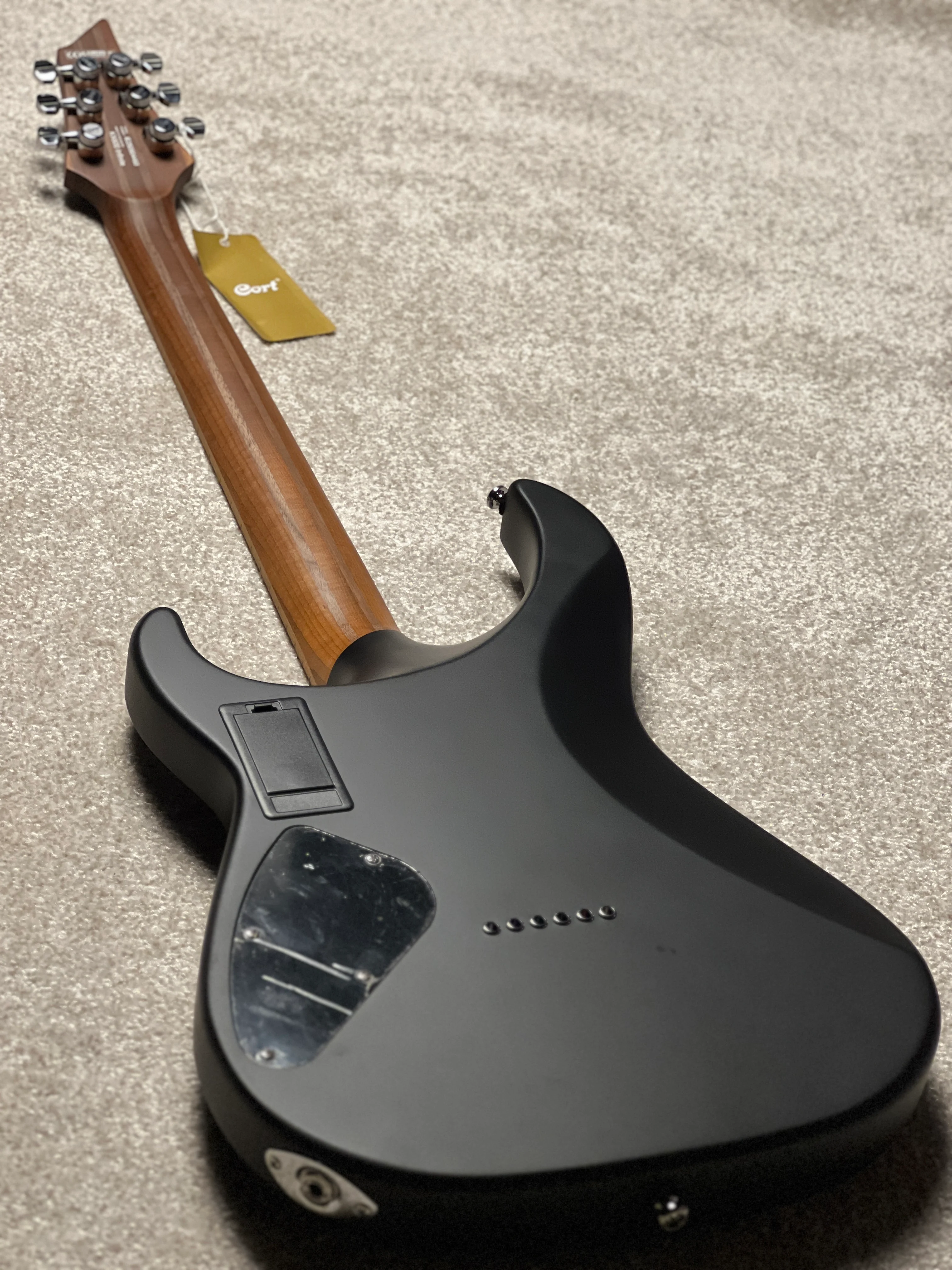 Cort KX600 Infinite in Black Satin - Image 6