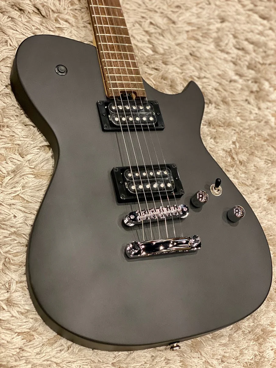 Cort Manson MBM-1 Matthew Bellamy in Satin Black - Image 4