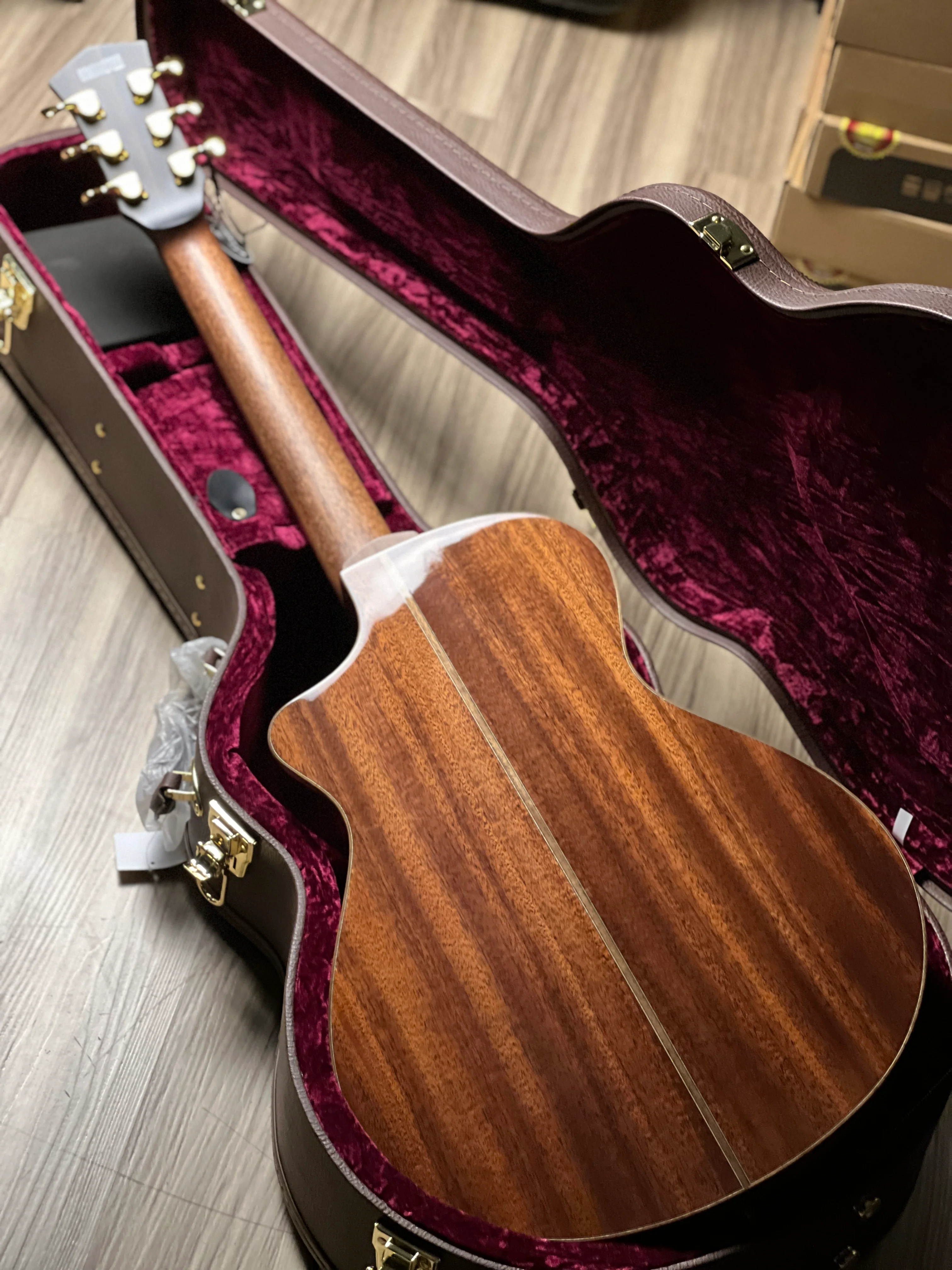 Cort Modern TBK in Trans Black Gloss - Image 6