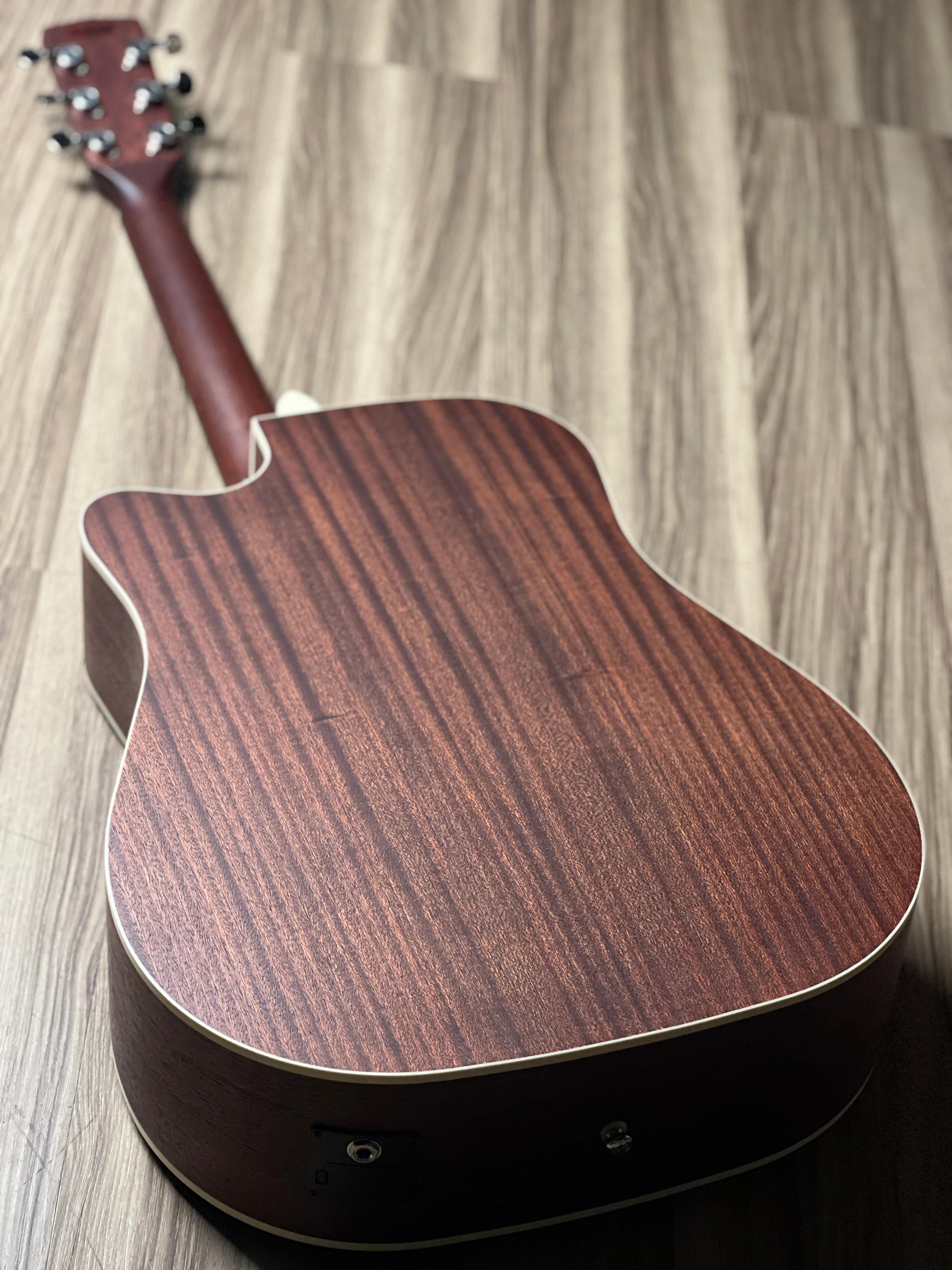 Cort MR500E-BR in Brown Burst - Image 6