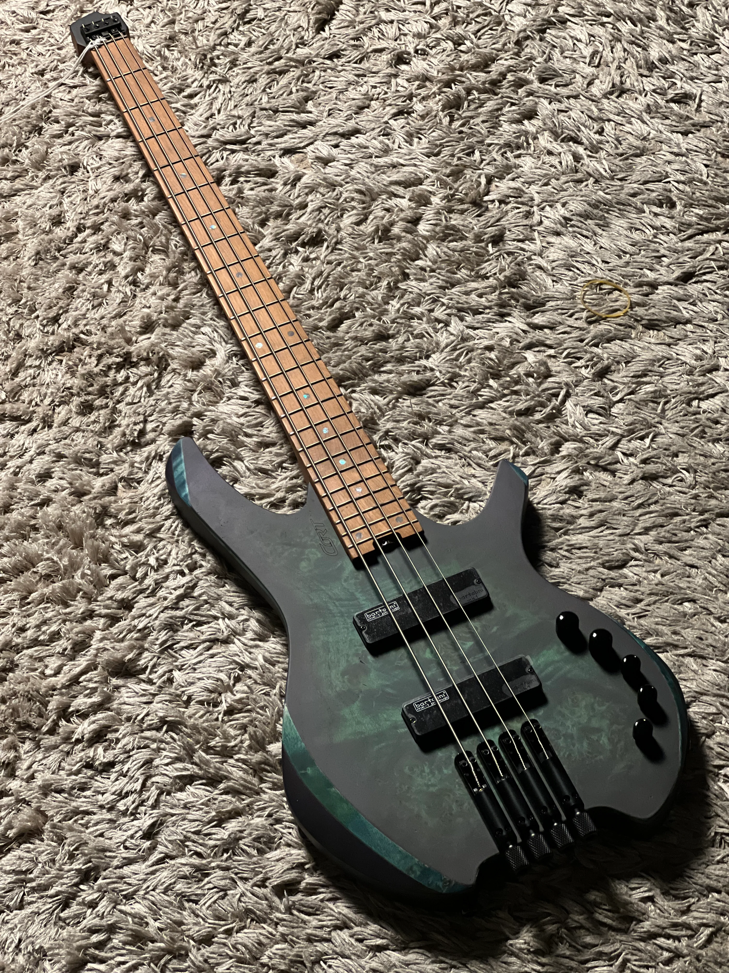 Cort Space 4 - SDG in Star Dust Green - Image 3