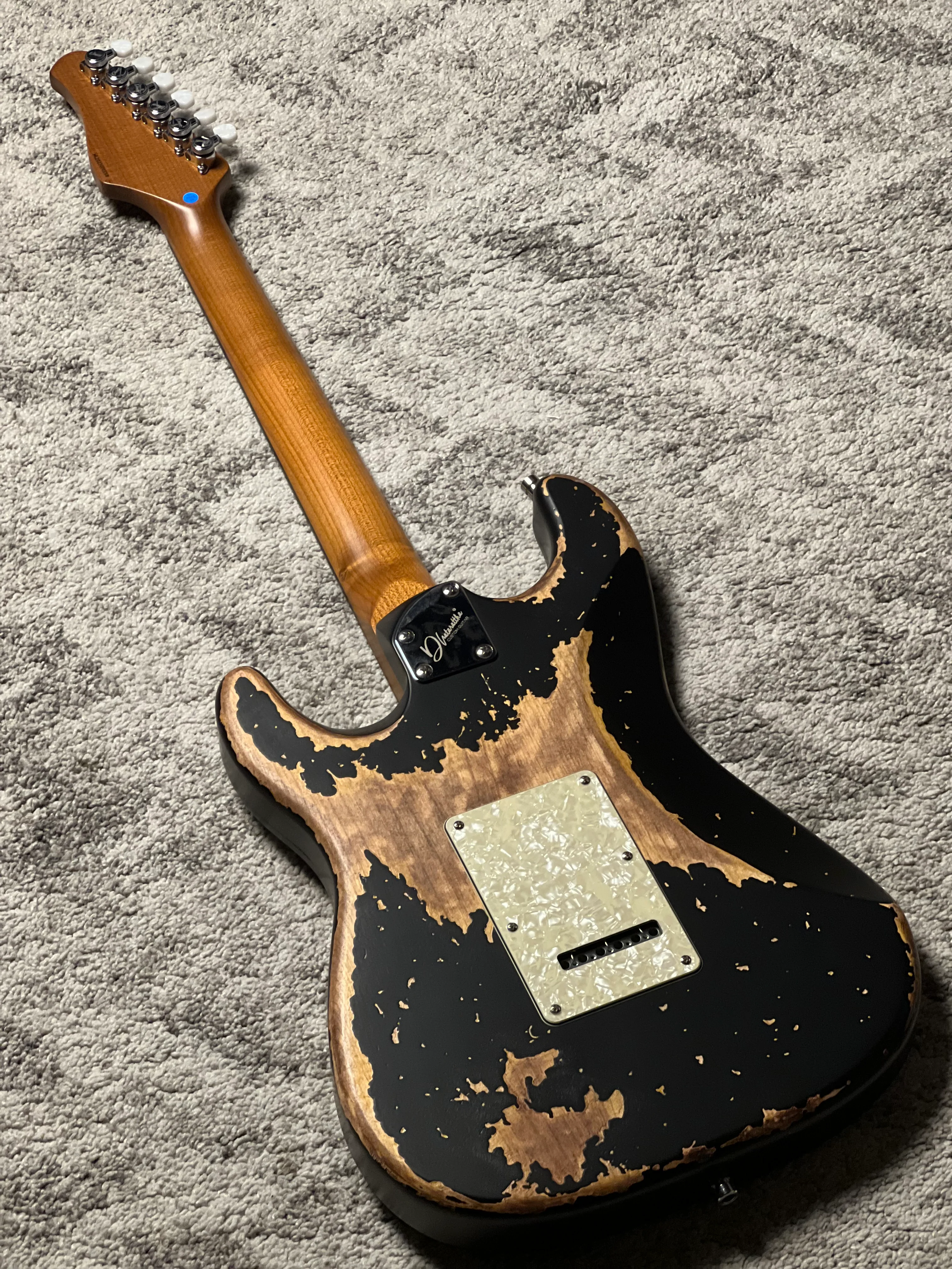Dhatarattha Classic DST HSS in Blue Burst Over Sunburst with Rosewood FB and Sacred Geometry Artwork Inlay - Image 5