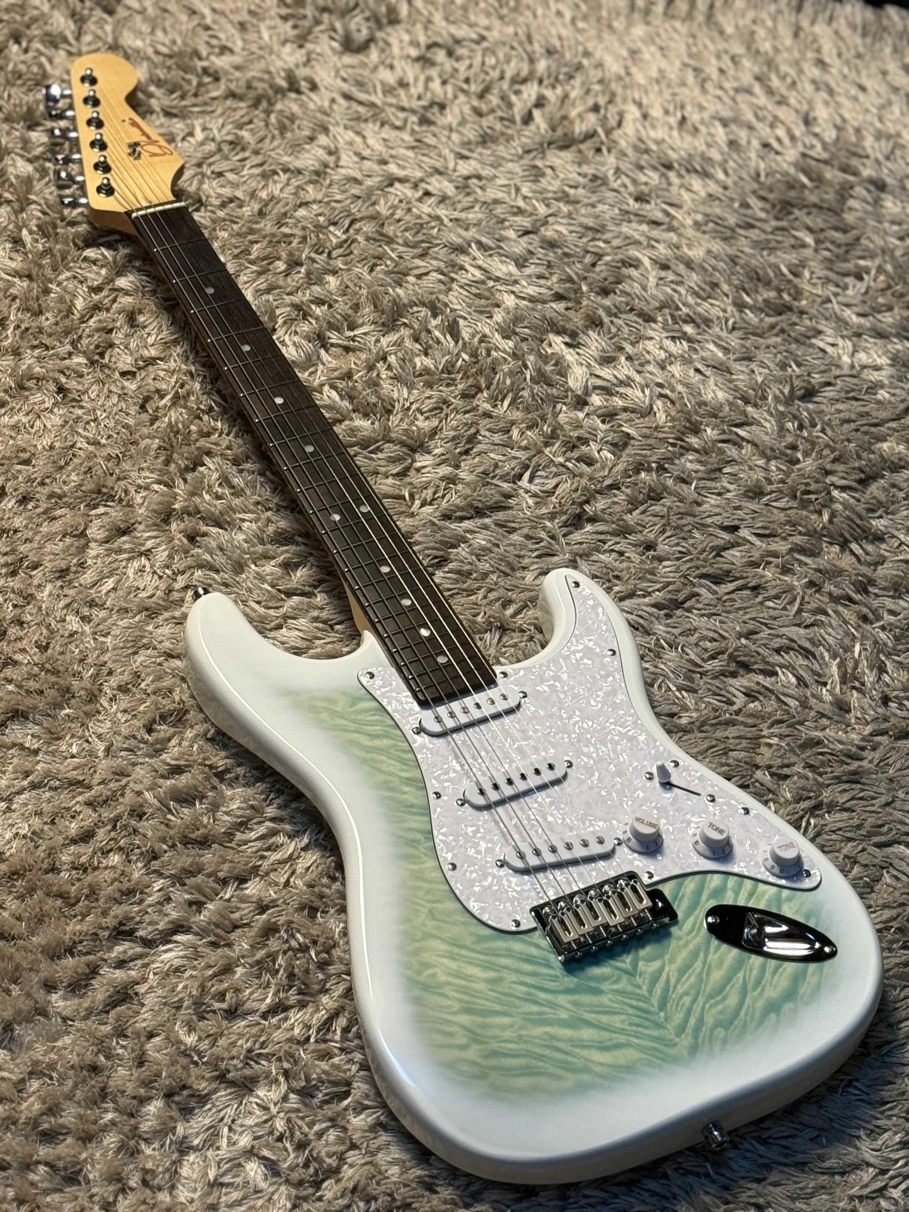 Dhatarattha Classic DST HSS in Larimar with Rosewood FB and Quilt Maple Top - Image 2