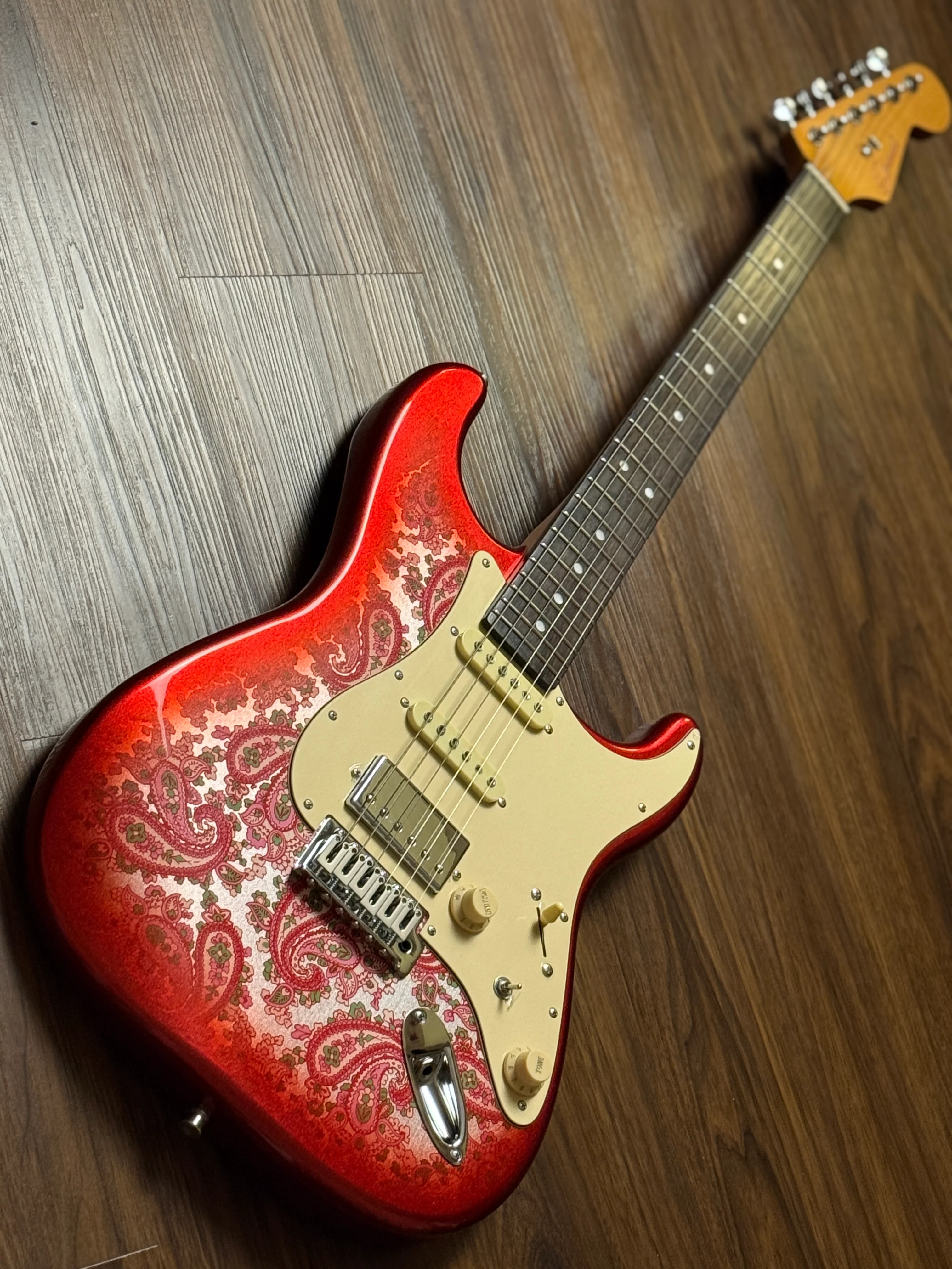 Dhatarattha Classic DST HSS in Pink Paisley with Rosewood FB and Nitrocellulose Lacquer Relic - Image 10