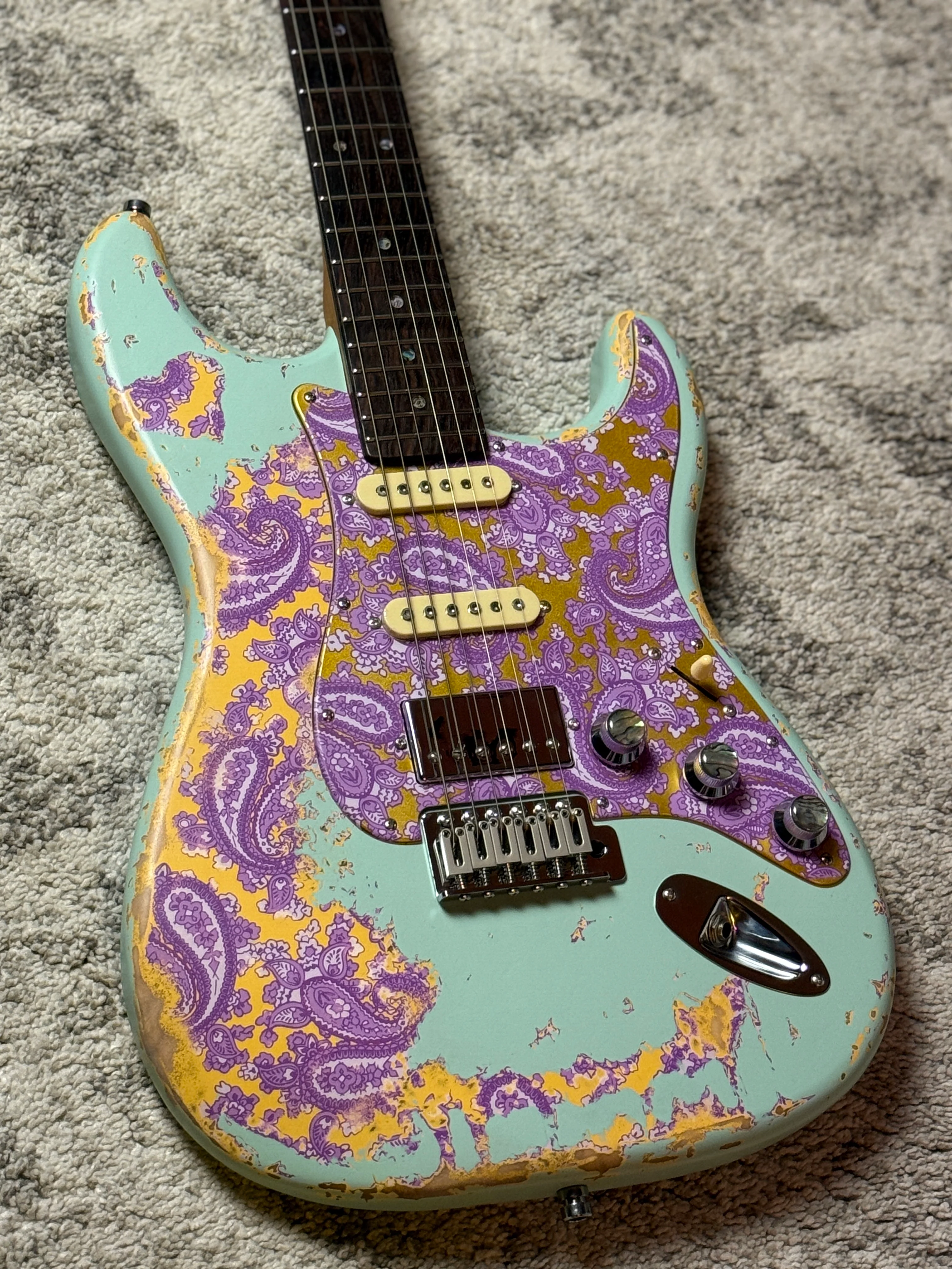 Dhatarattha Classic DST HSS in Surf Green over Purple Paisley with Rosewood FB and Nitrocellulose Lacquer Relic - Image 4