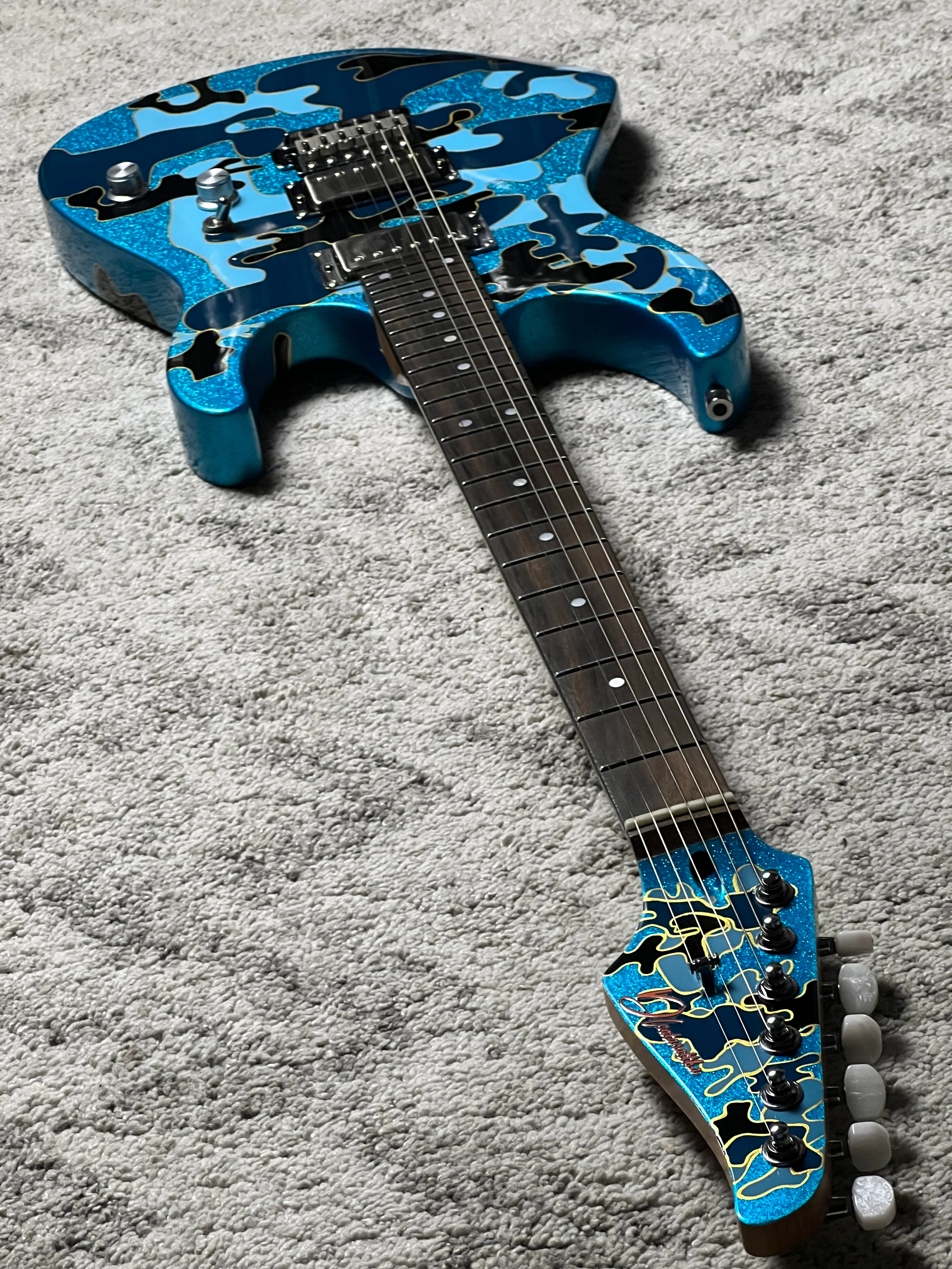 Dhatarattha Custom DST Artist Hand Paint "Blue Sparkle Camo" - Image 8