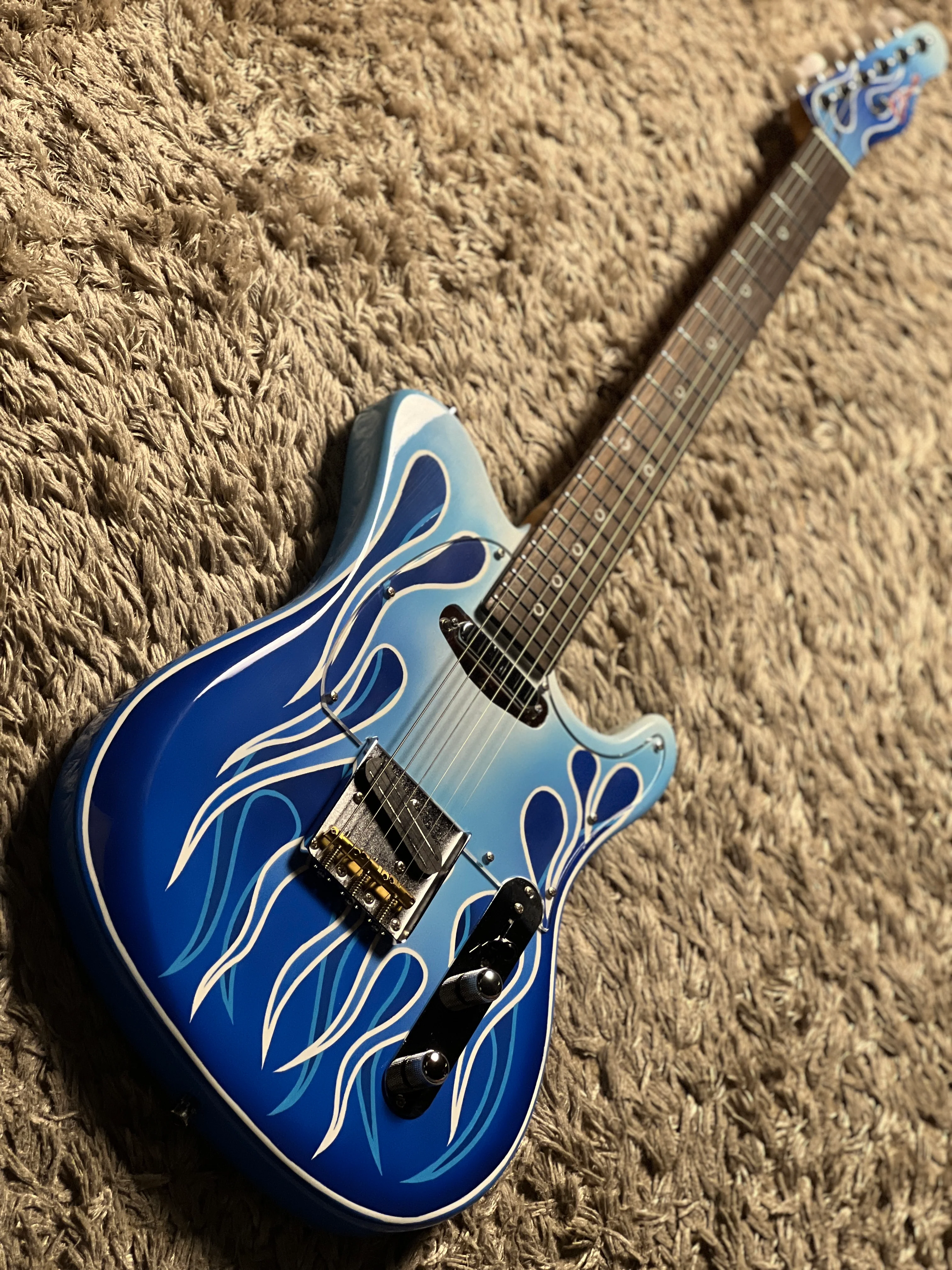 Dhatarattha Custom DTL Artist Hand Paint in Blue Paisley Flames with Rosewood FB - Image 4