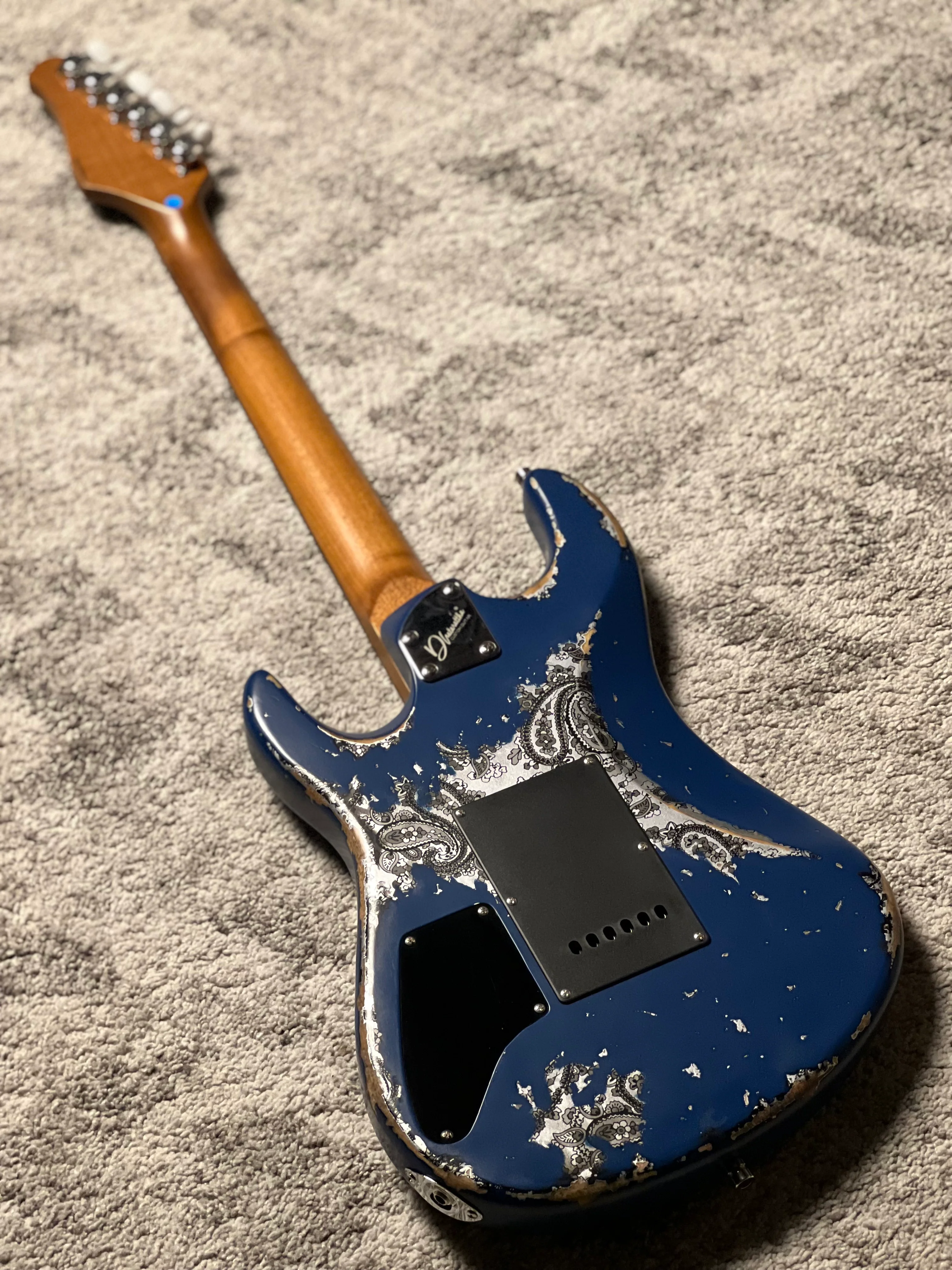 Dhatarattha Performance DST HH in Navy Blue Over Black Paisley with RW FB and Nitrocellulose Lacquer Relic - Image 5