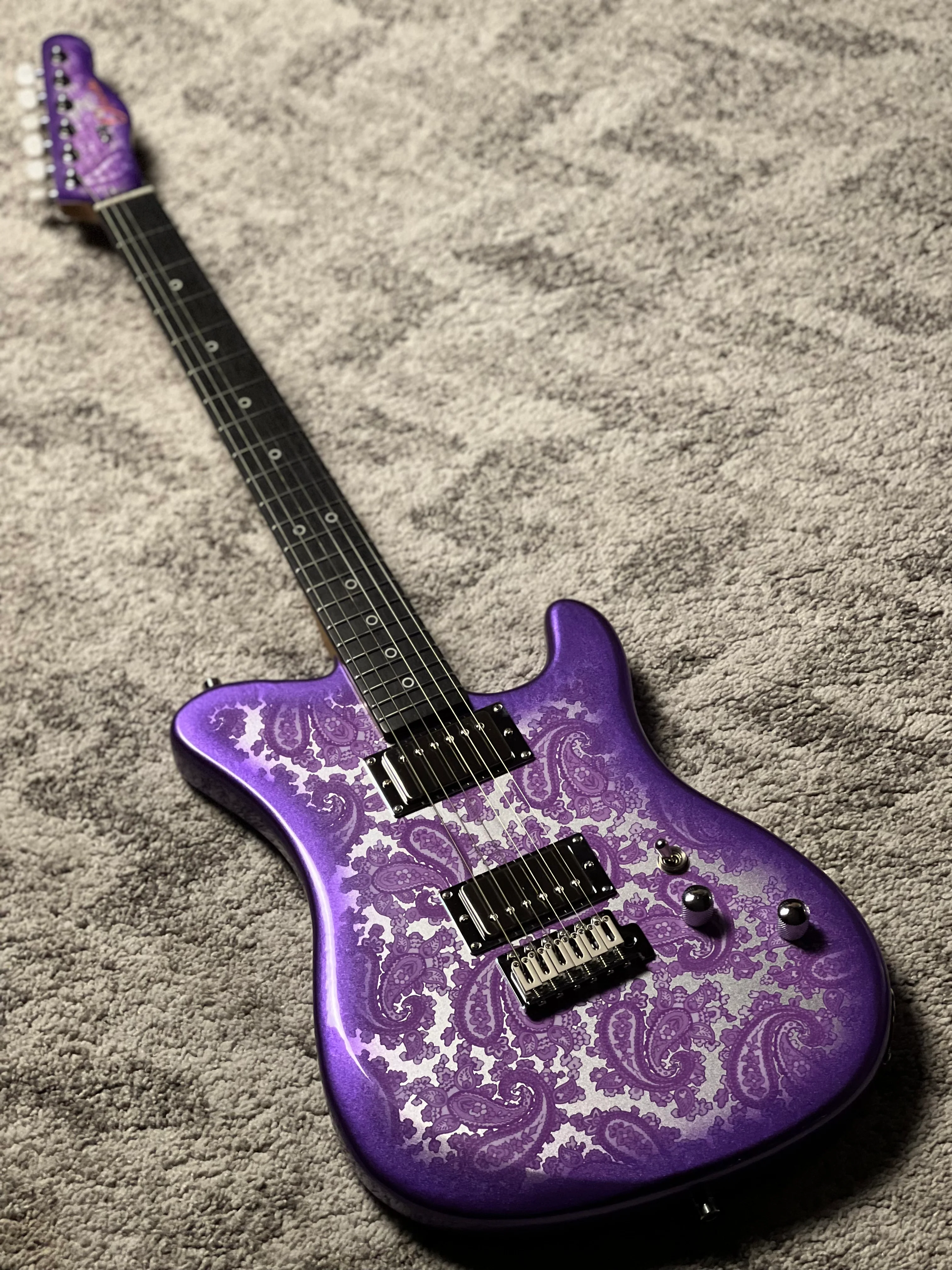 Dhatarattha Performance DTL HH in Purple Paisley with Rosewood FB - Image 2