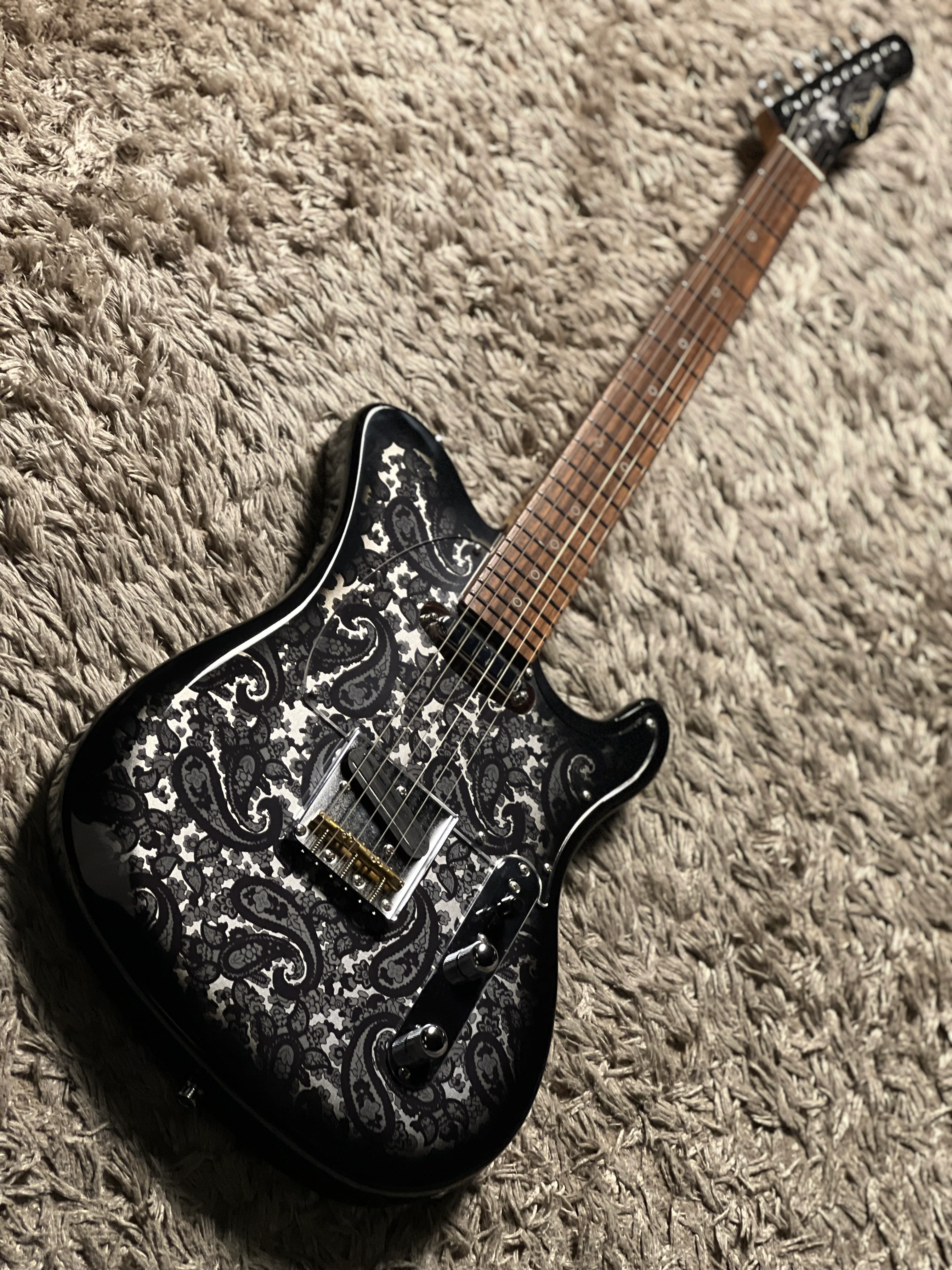 Dhatarattha Performance DTL in Black Paisley with Rosewood FB - Image 3