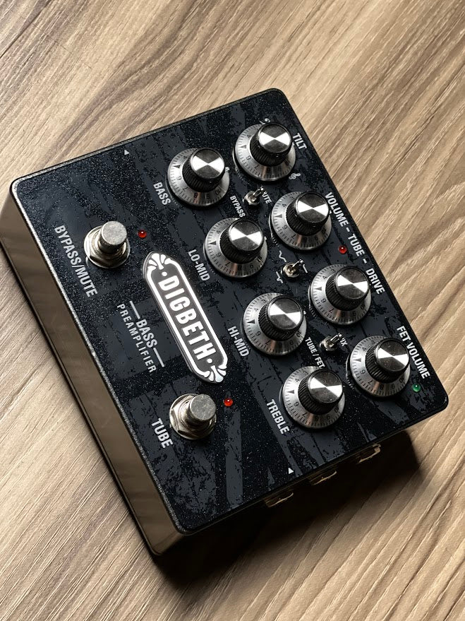 Laney Digbeth DB-PRE Bass Guitar Pre Amplifier Pedal - Image 2