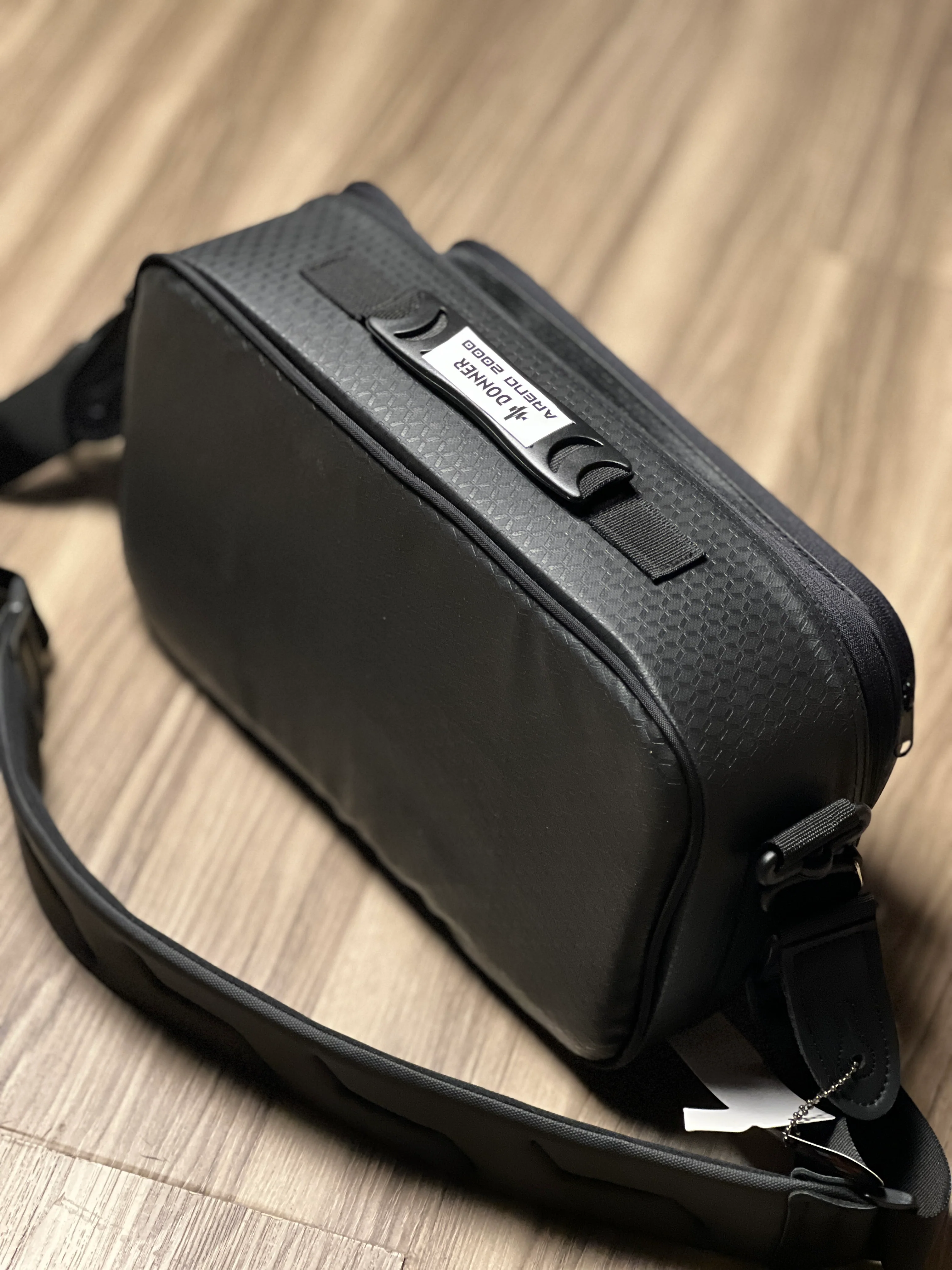 Enormous Premium Water Resistant Effect Bag with Emergency Strap for Donner Arena 2000 - Image 4