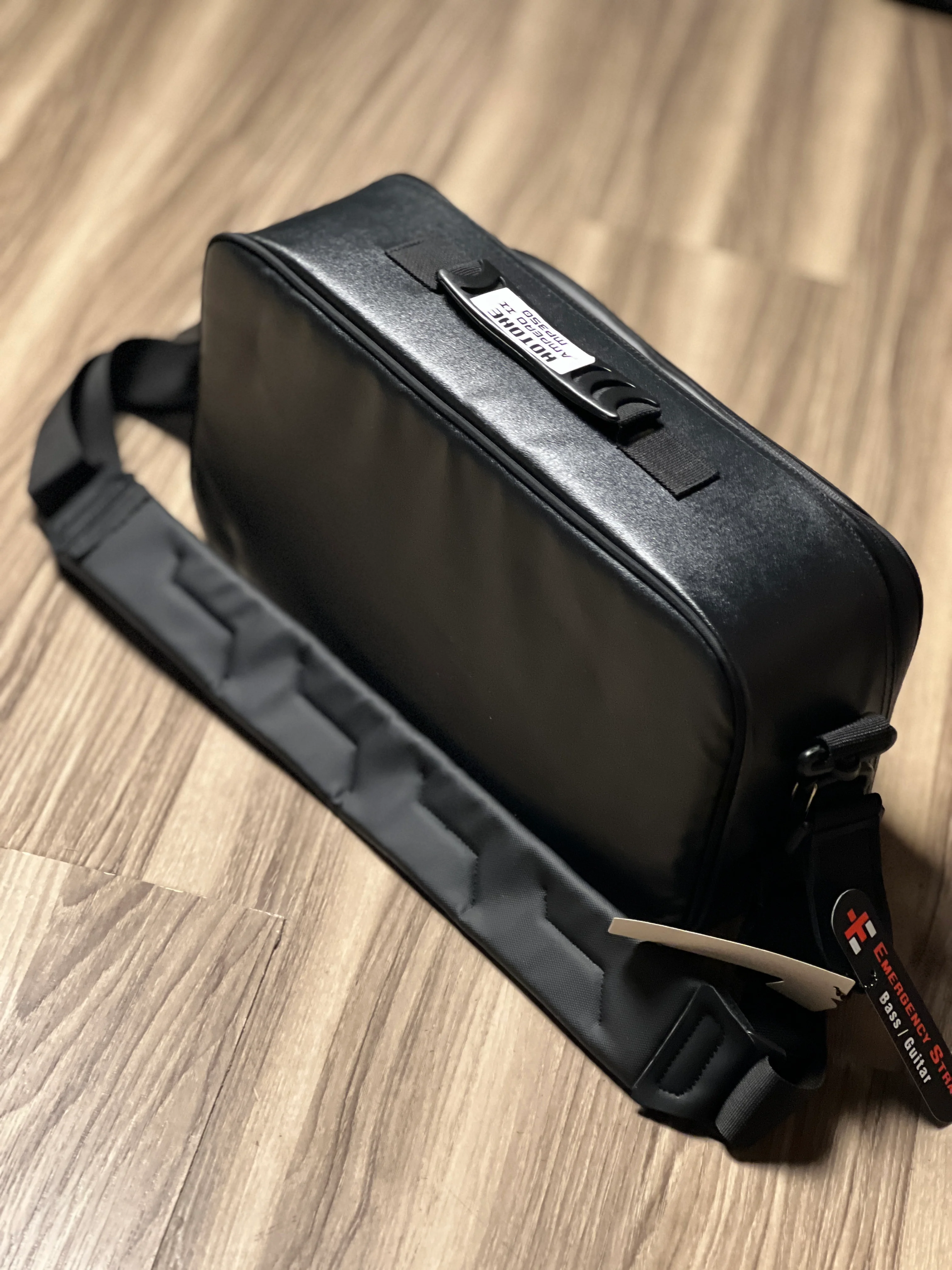 Enormous Premium Water Resistant Effect Bag with Emergency Strap for Hotone Ampero II MP350 - Image 4