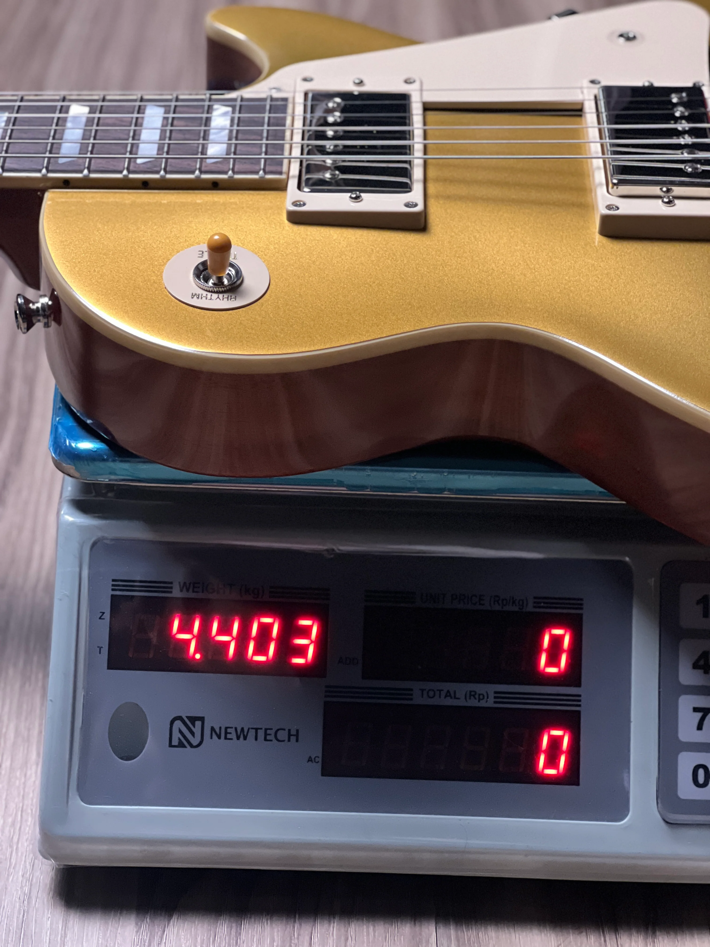 Epiphone 1957 Les Paul Goldtop Reissue in Double Gold w/Case 24121531251 - Image 11