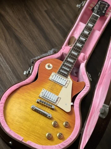 Epiphone 1959 Les Paul Standard in Aged Heritage Cherry Fade Incl. Hardcase - Image 2