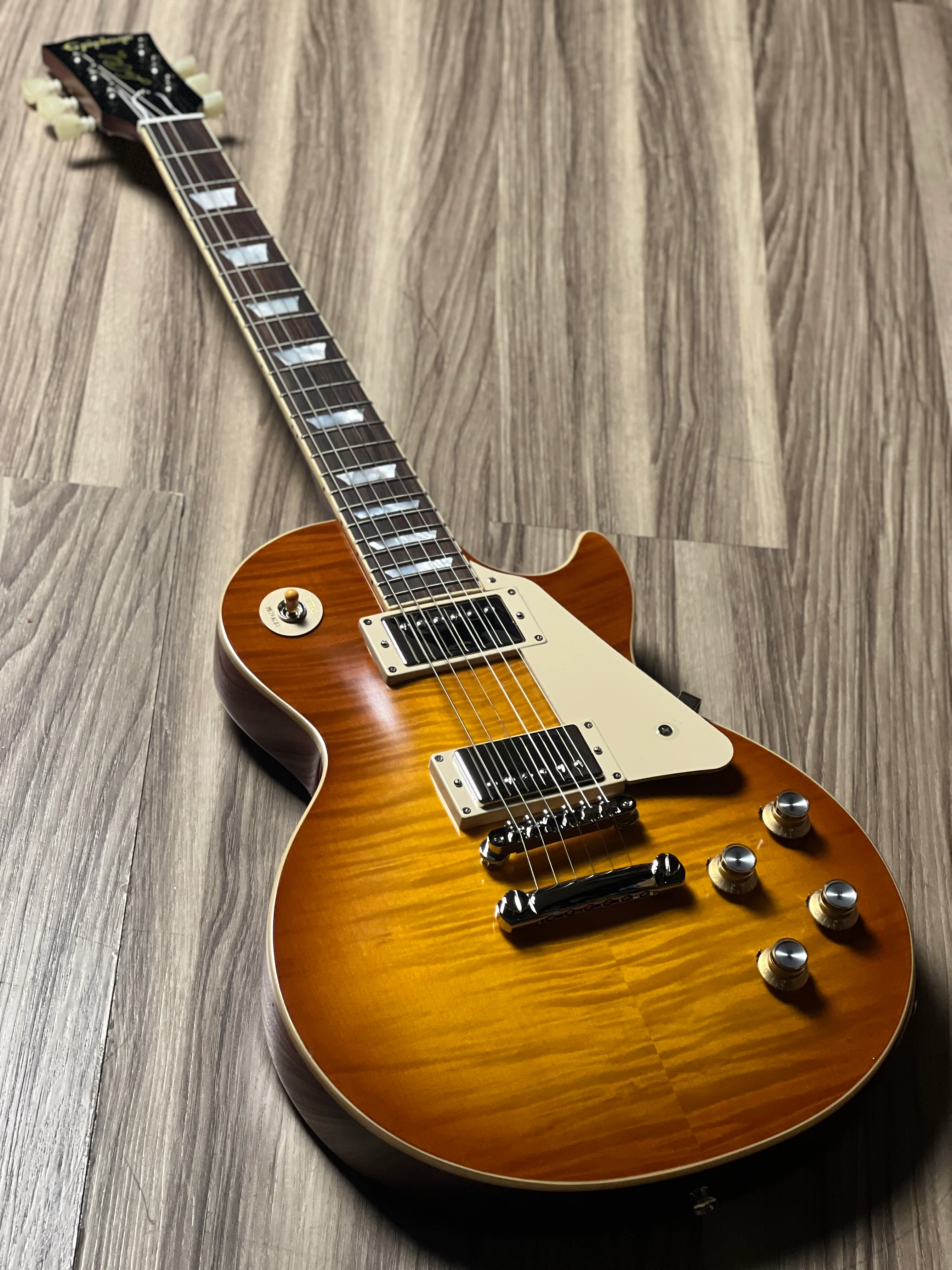 Epiphone 1960 Les Paul Standard Reissue in Ice Tea Burst w/Case 25011521075 - Image 8