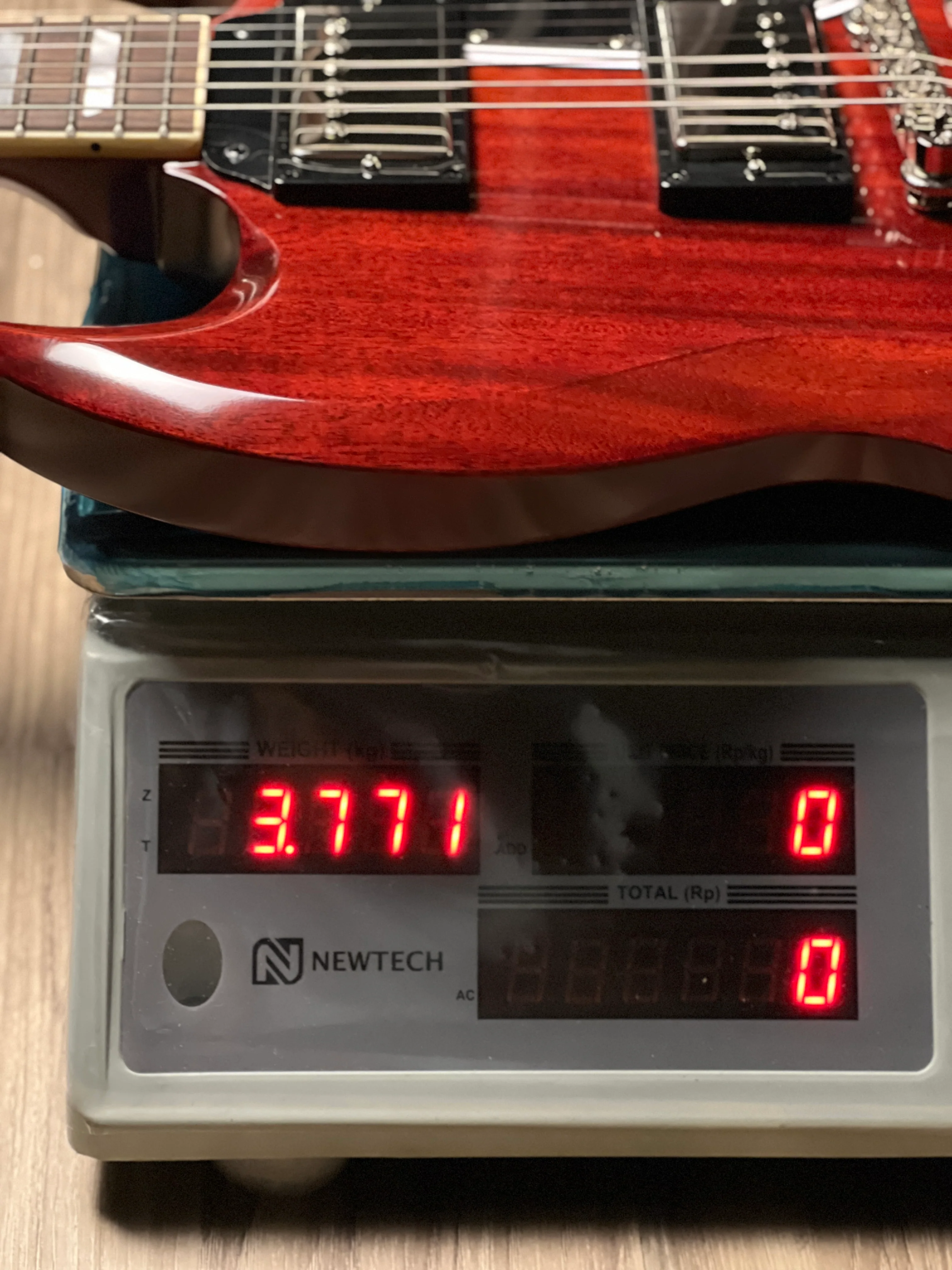 Epiphone 1964 SG Standard with Maestro Vibrola Reissu in Cherry Red w/Case - Image 11