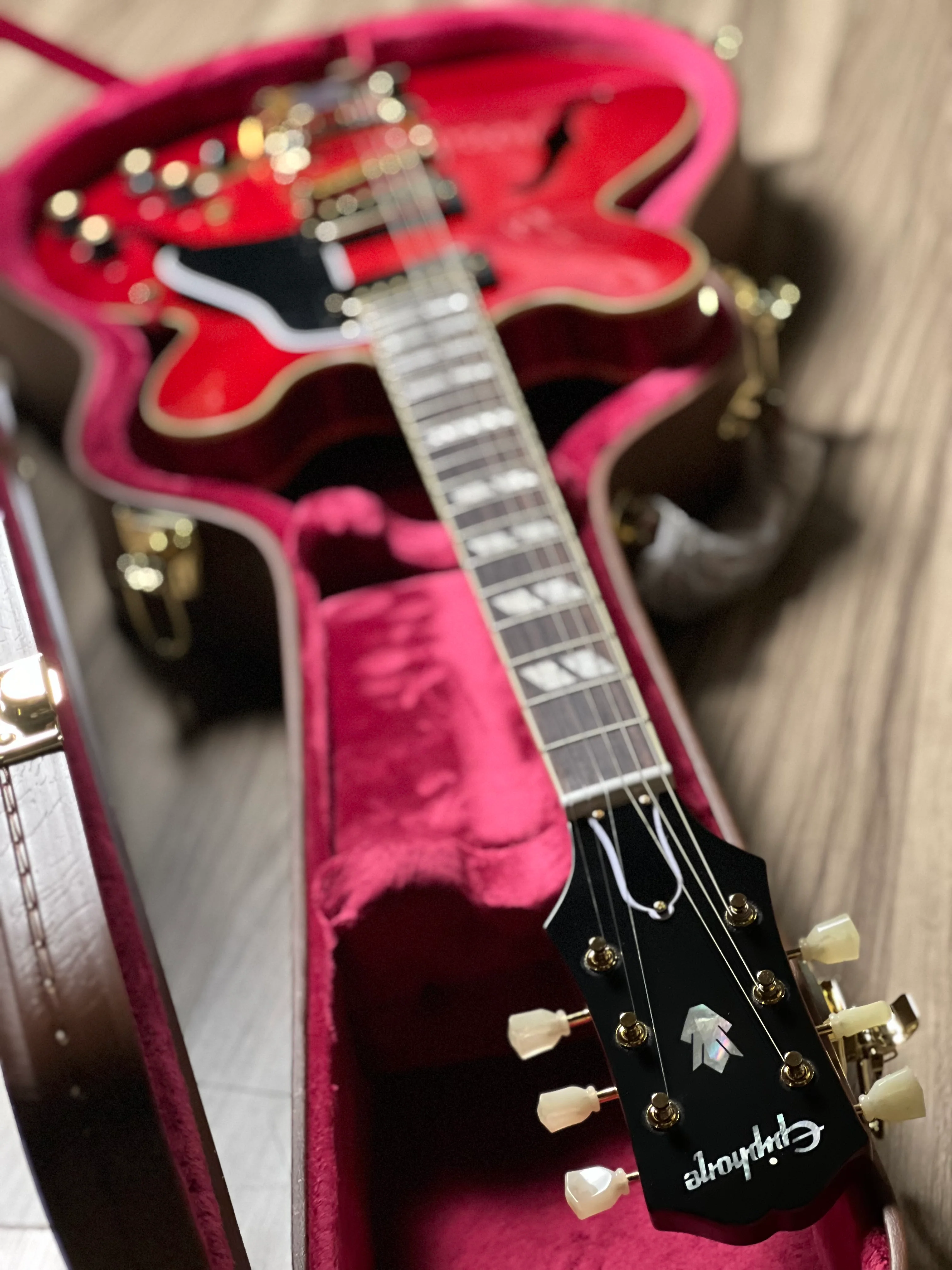 Epiphone Back to the Future ES-345 in Cherry Red - Image 9