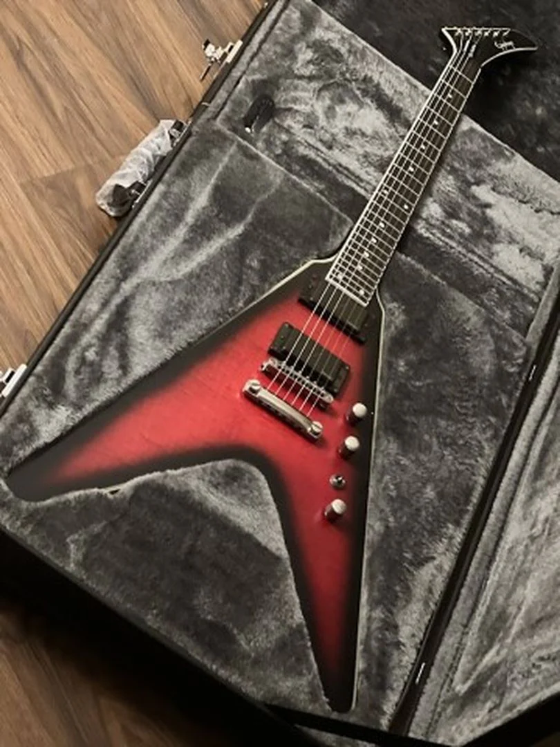 Epiphone Dave Mustaine Prophecy Flying V Figured in Aged Dark Red Burst Incl. Hard Case - Image 2