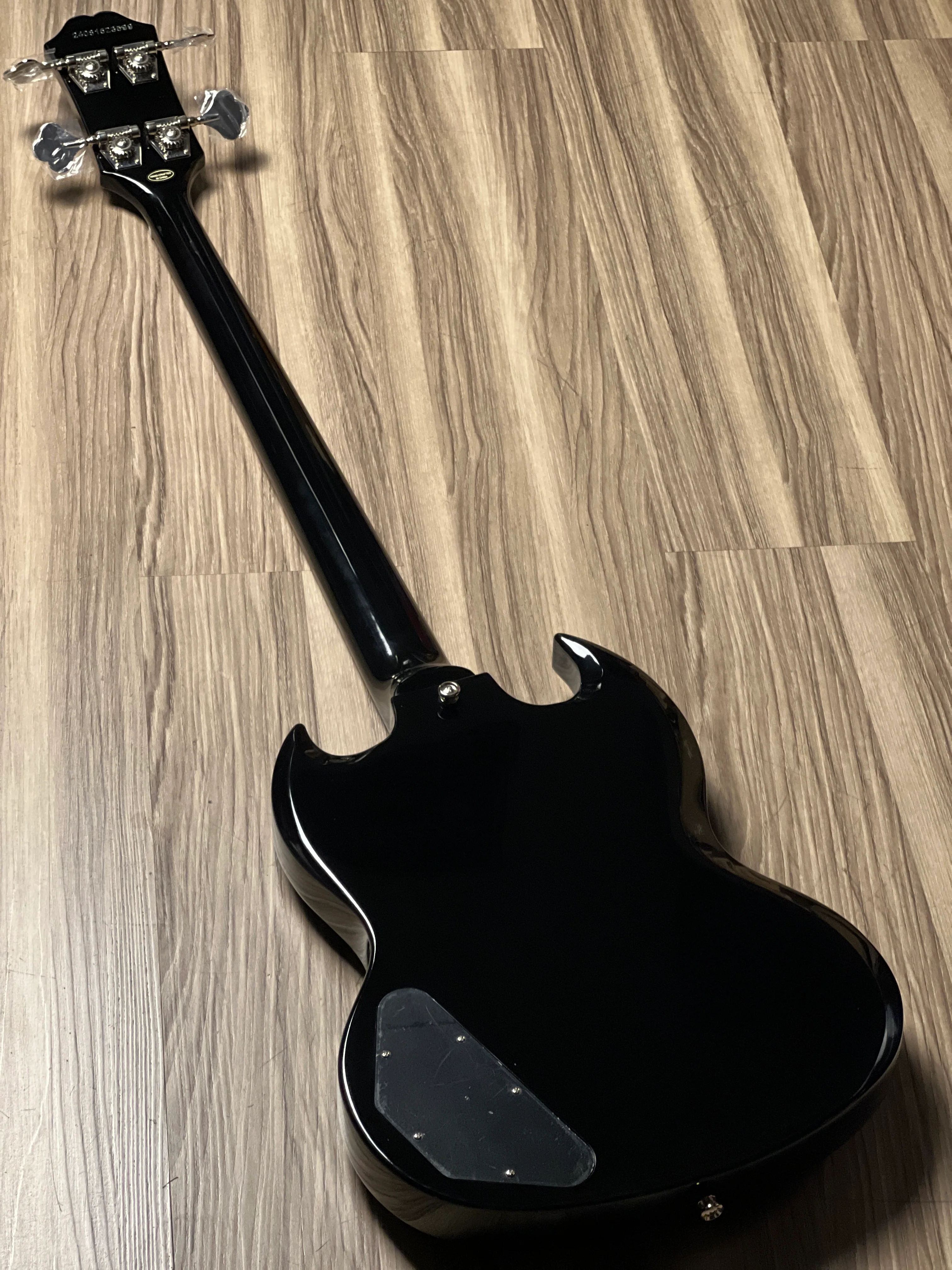 Epiphone EB-3 Bass with 2-Pickup in Ebony - Image 5