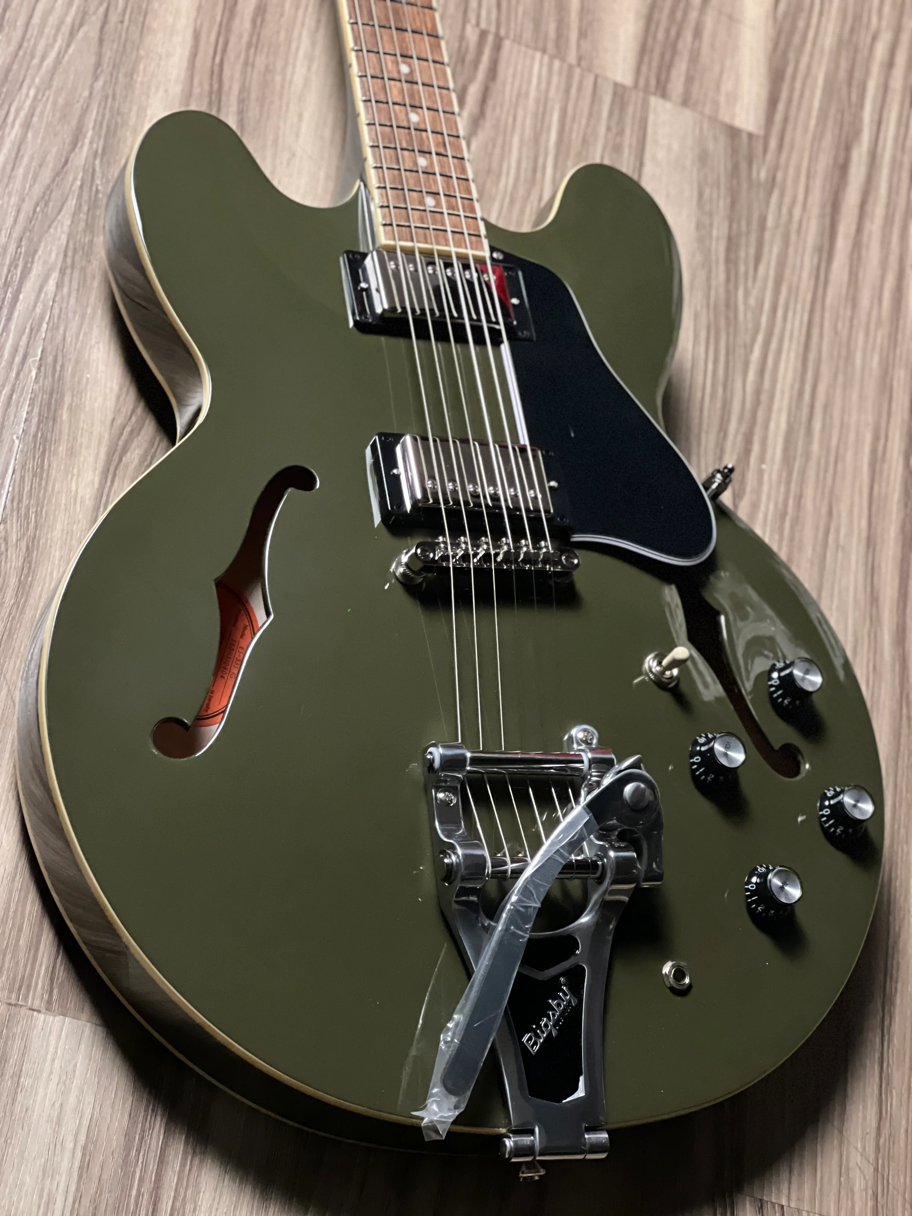 Epiphone ES-335 Bigsby in Olive Drab w/Premium GigBag - Image 4