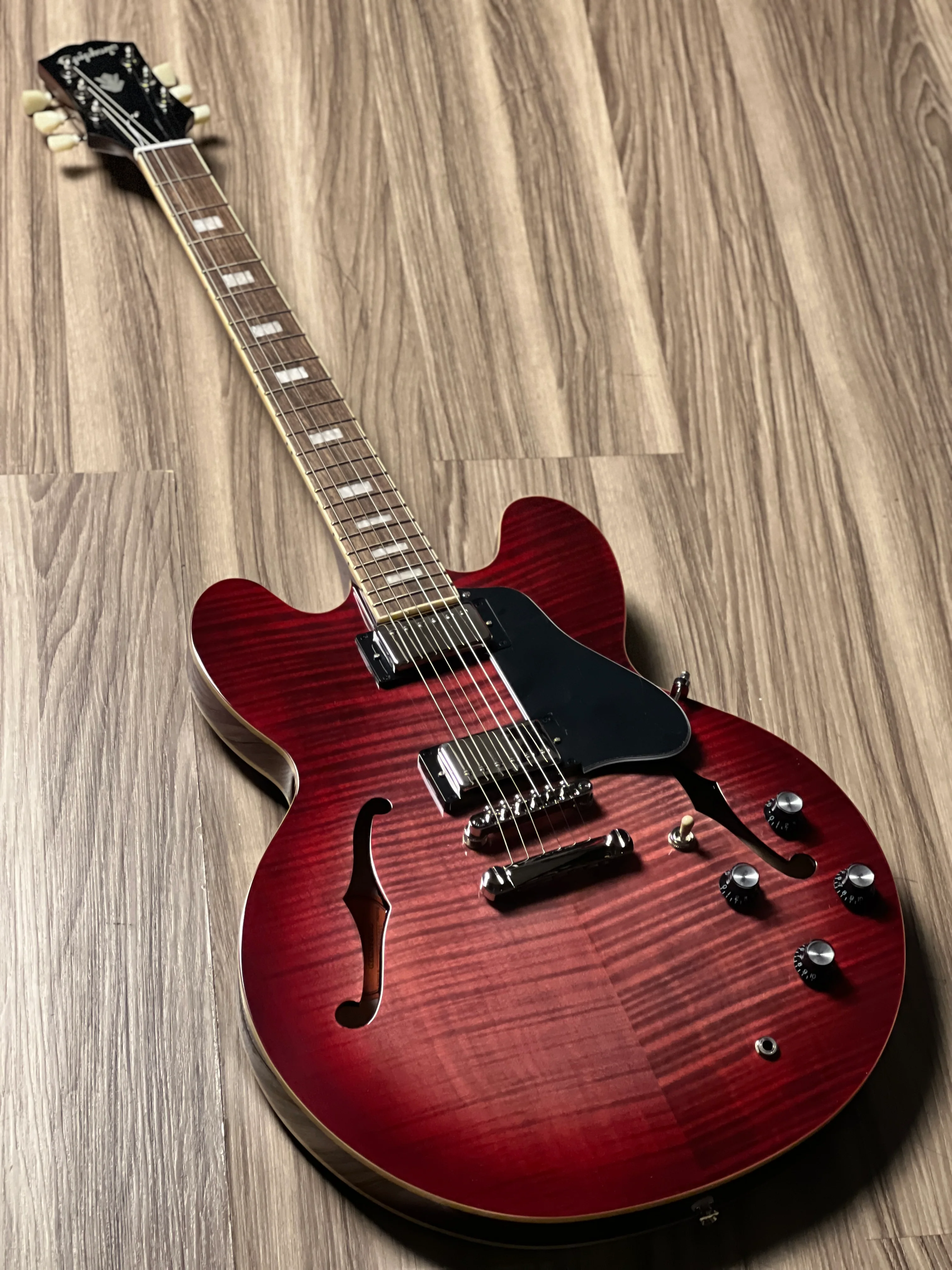 Epiphone ES-335 Figured in Purple Burst - Image 2