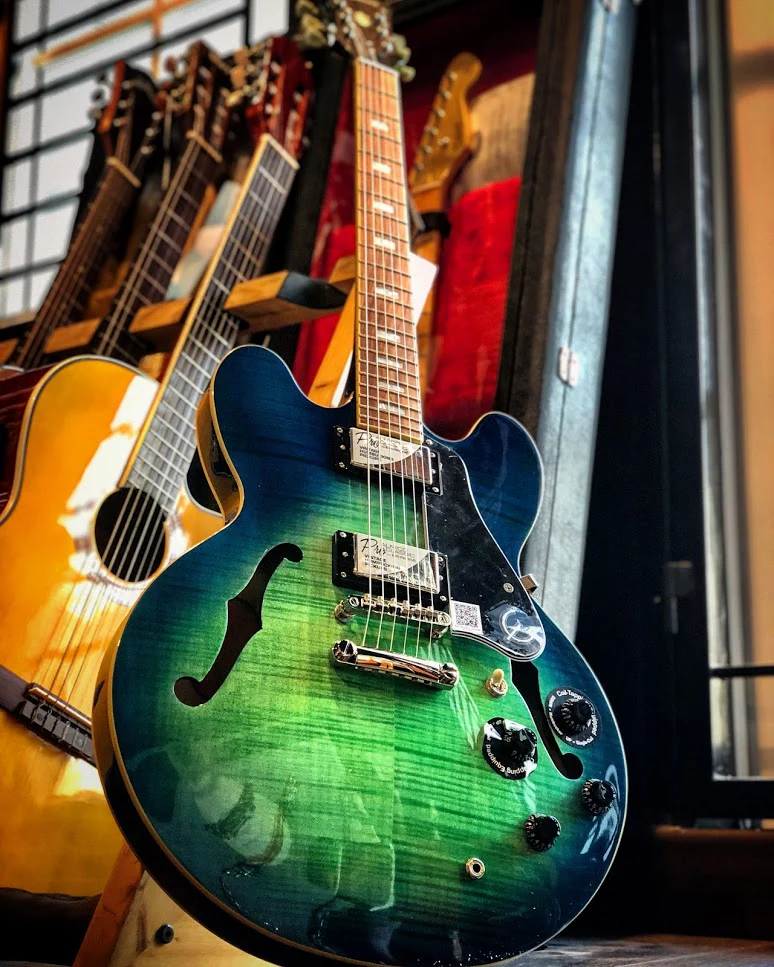 Epiphone ES-335 Pro Limited Edition in Aquamarine - Image 6