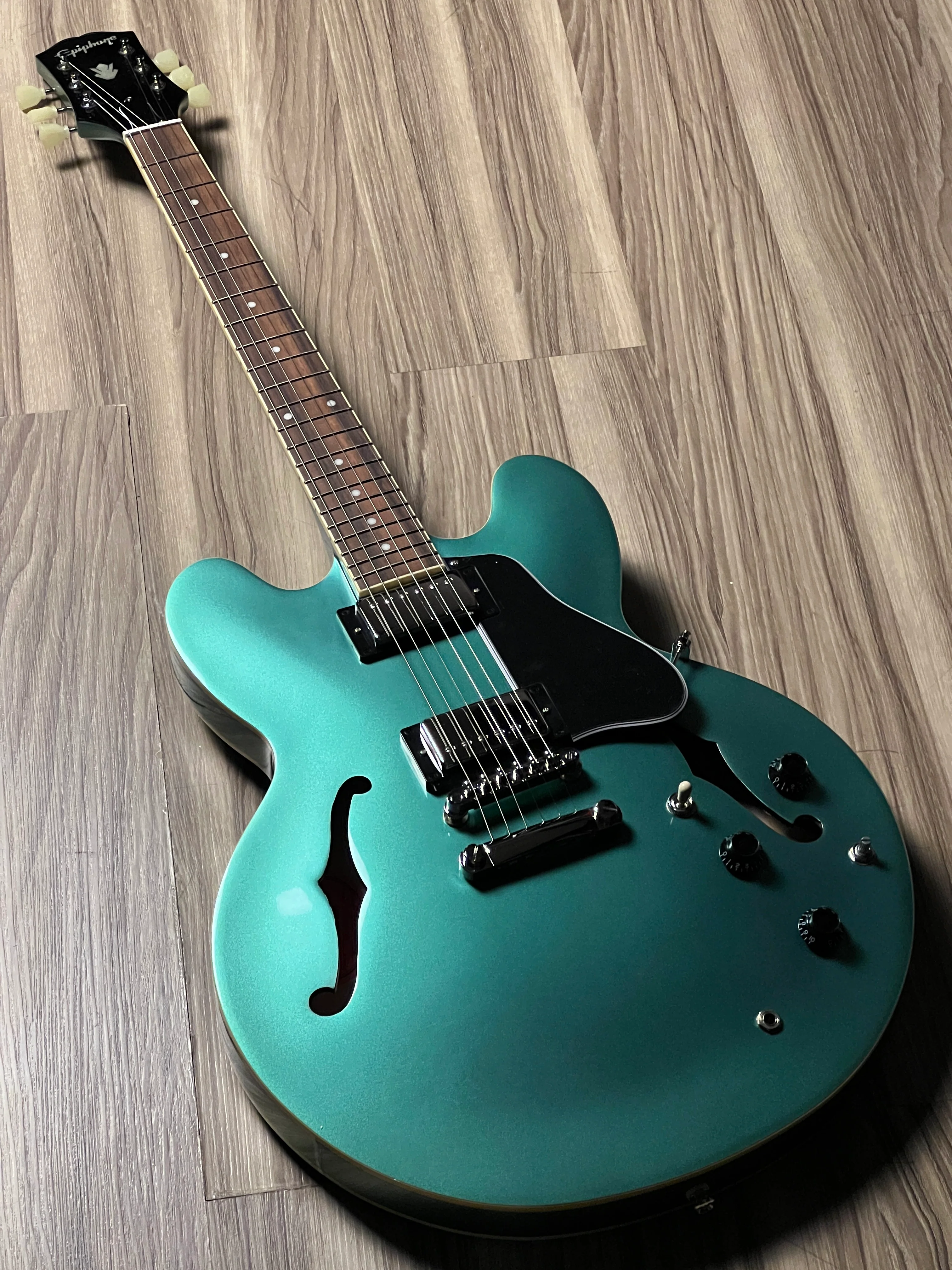 Epiphone ES-335 Traditional Pro in Inverness Green - Image 2