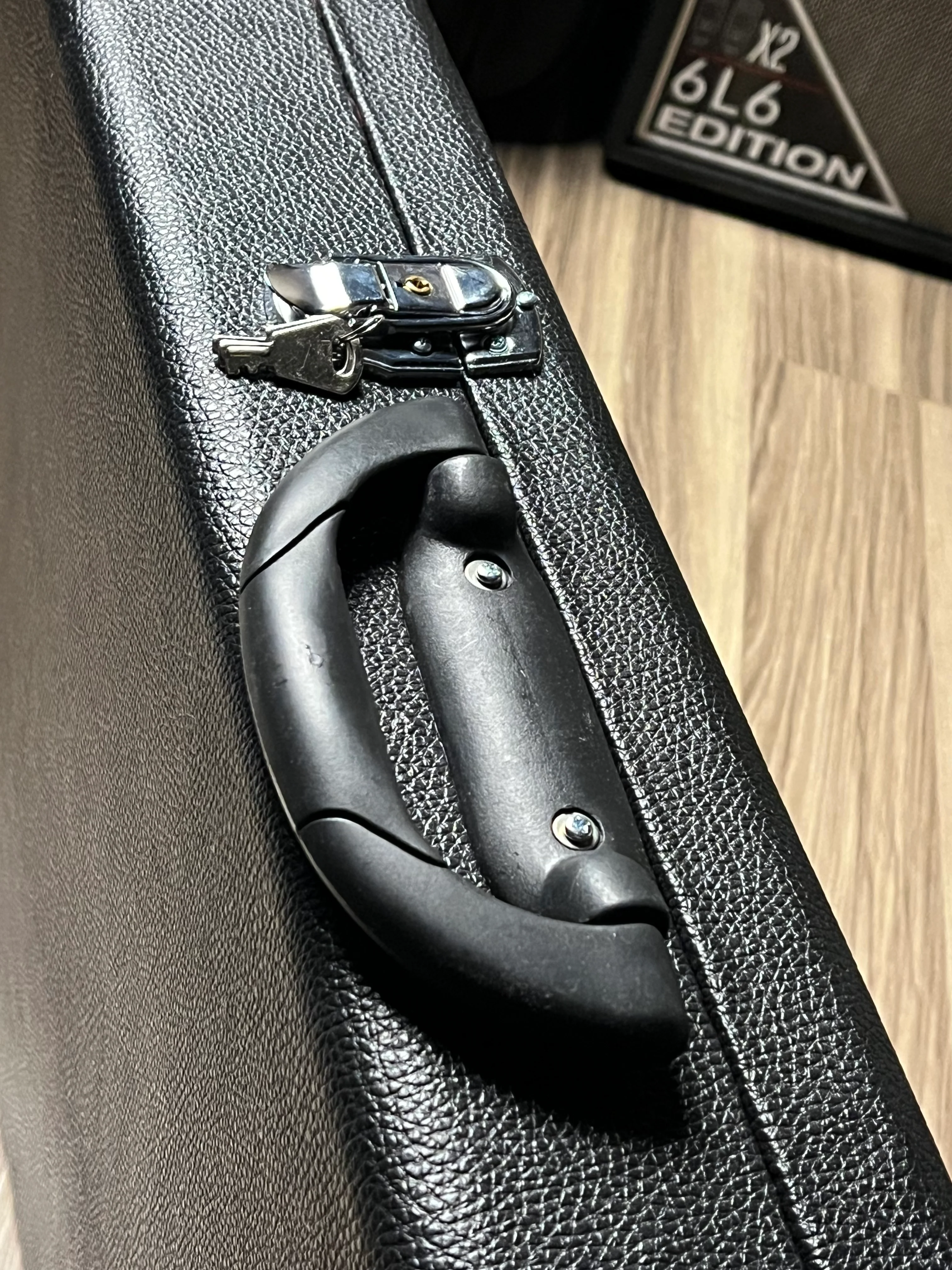 Epiphone / GIbson Explorer Case in Black - Image 6
