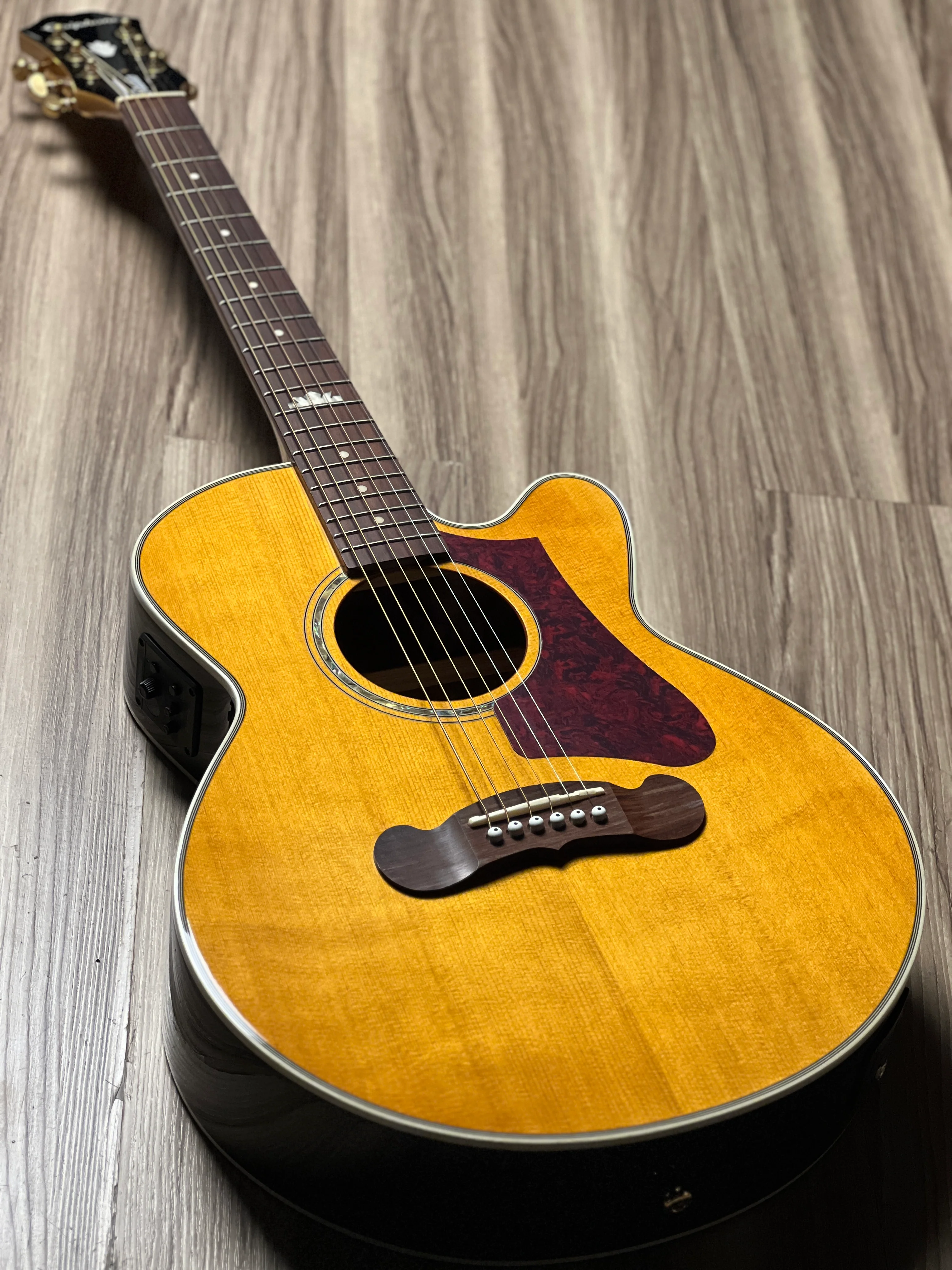 Epiphone J-200 EC Studio Parlor Solid Top Fishman Presys-II  in Vintage Natural - Image 2