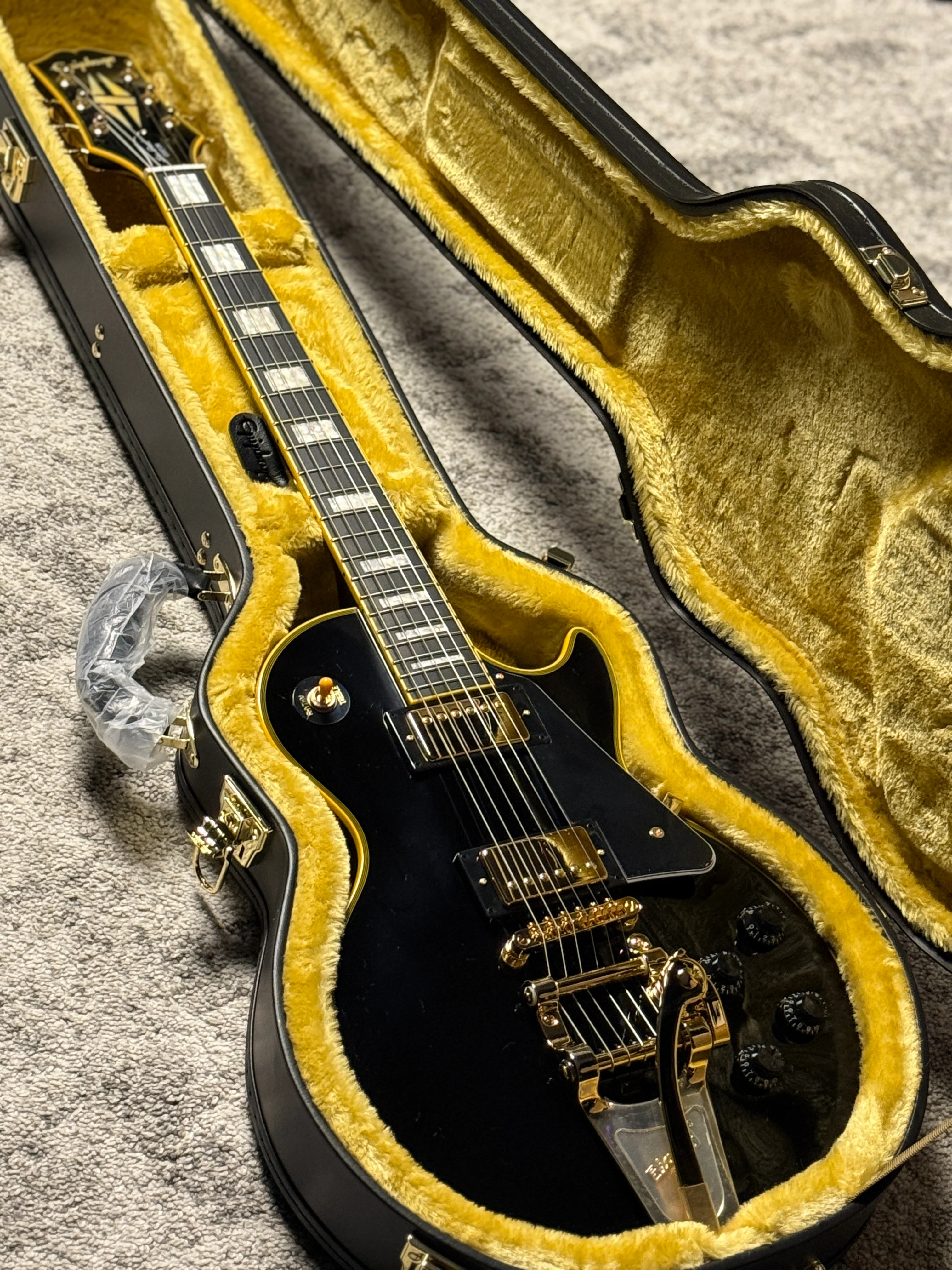 Epiphone Joe Bonamassa '59 Les Paul Custom Electric Guitar in Antique Ebony