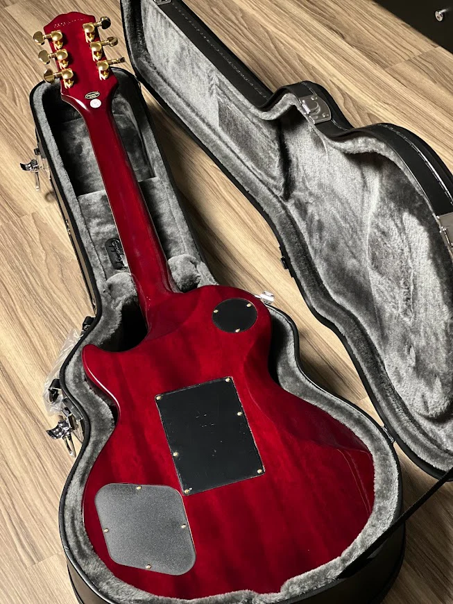 Epiphone Les Paul Custom Alex Lifeson Axcess Quilt in Ruby with Hard Case - Image 4