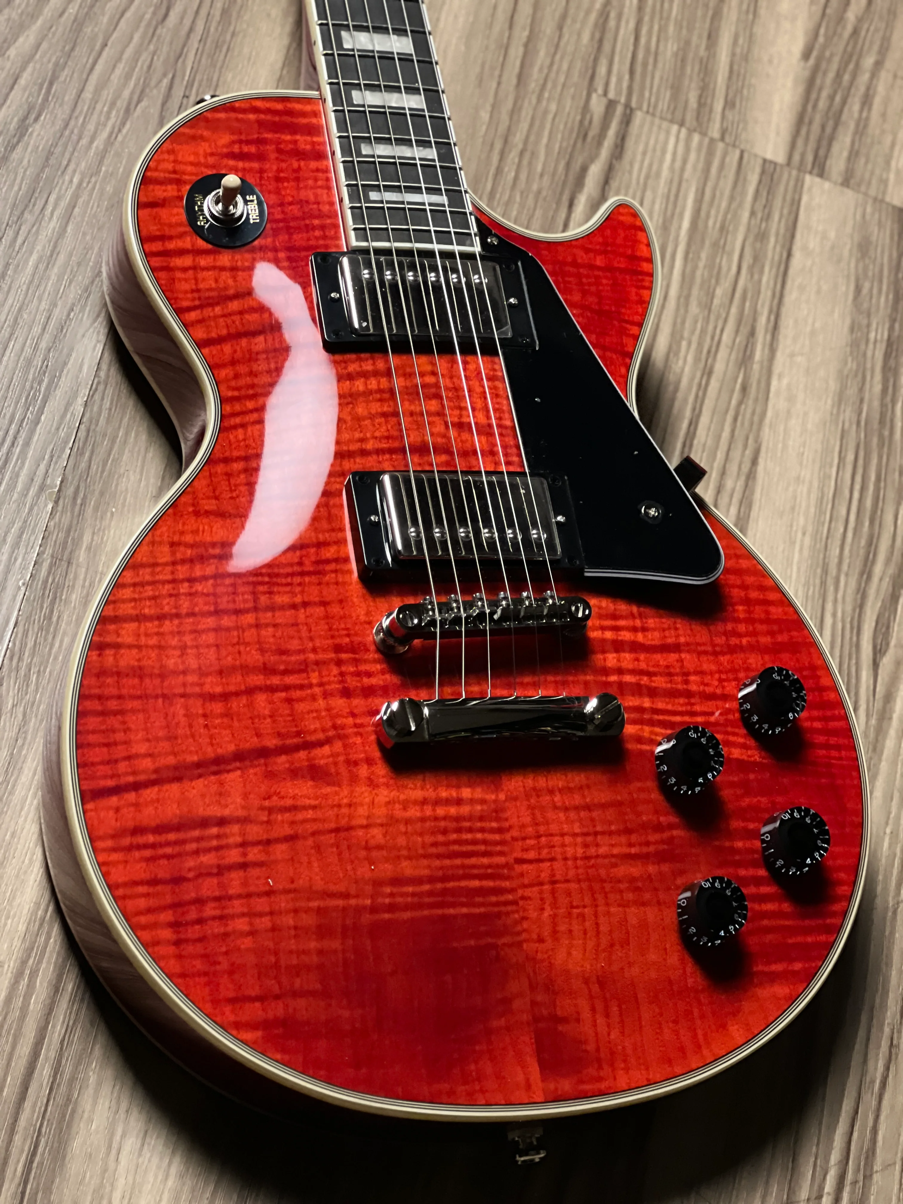 Epiphone Les Paul Custom Figured in Transparent Red w/Premium Gigbag - Image 4