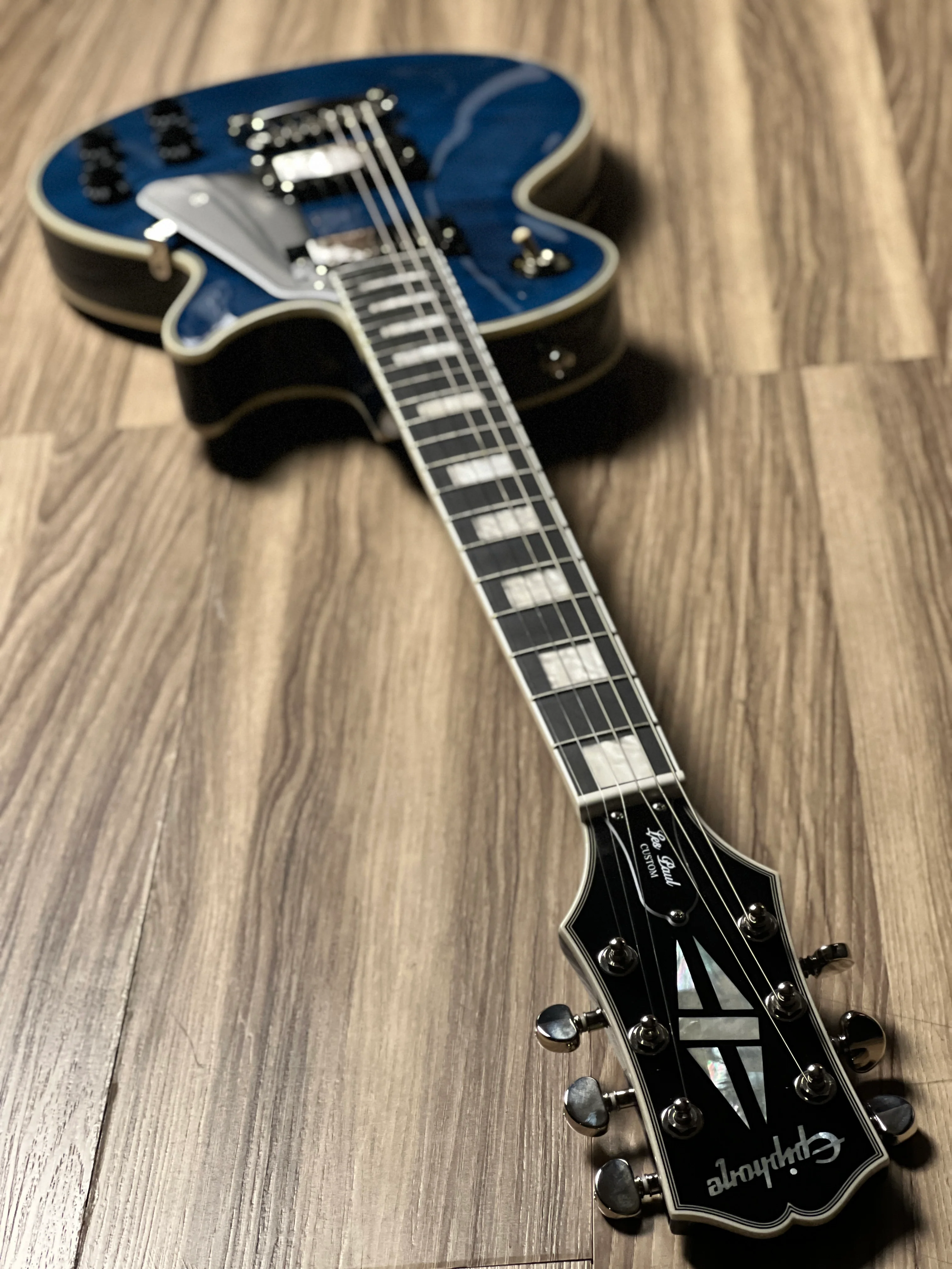 Epiphone Les Paul Custom Quilt in Viper Blue w/Premium GigBag - Image 6