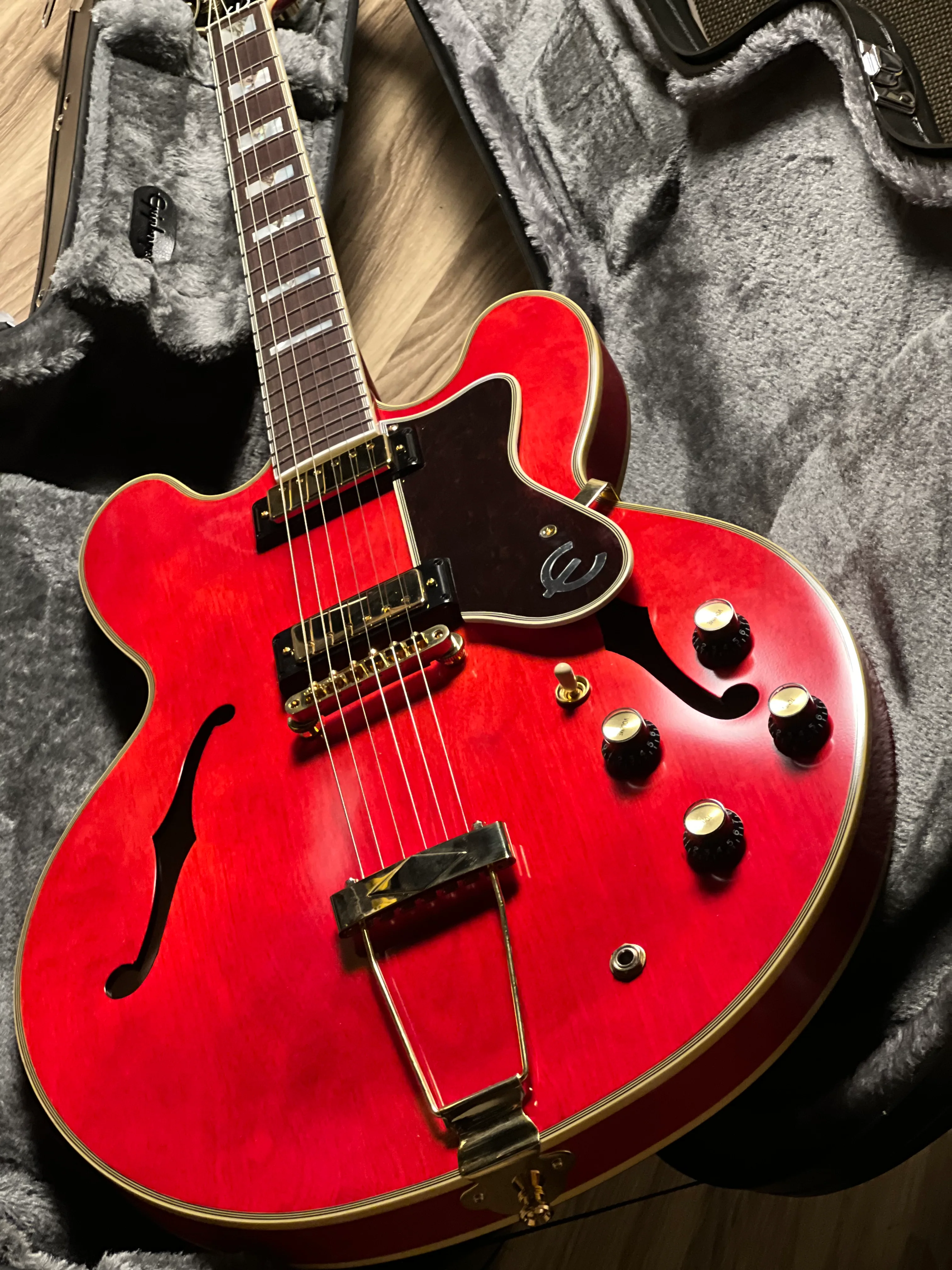 Epiphone Masterbilt Gem Archer Sheraton Electric Guitar in Cherry Red - Image 5