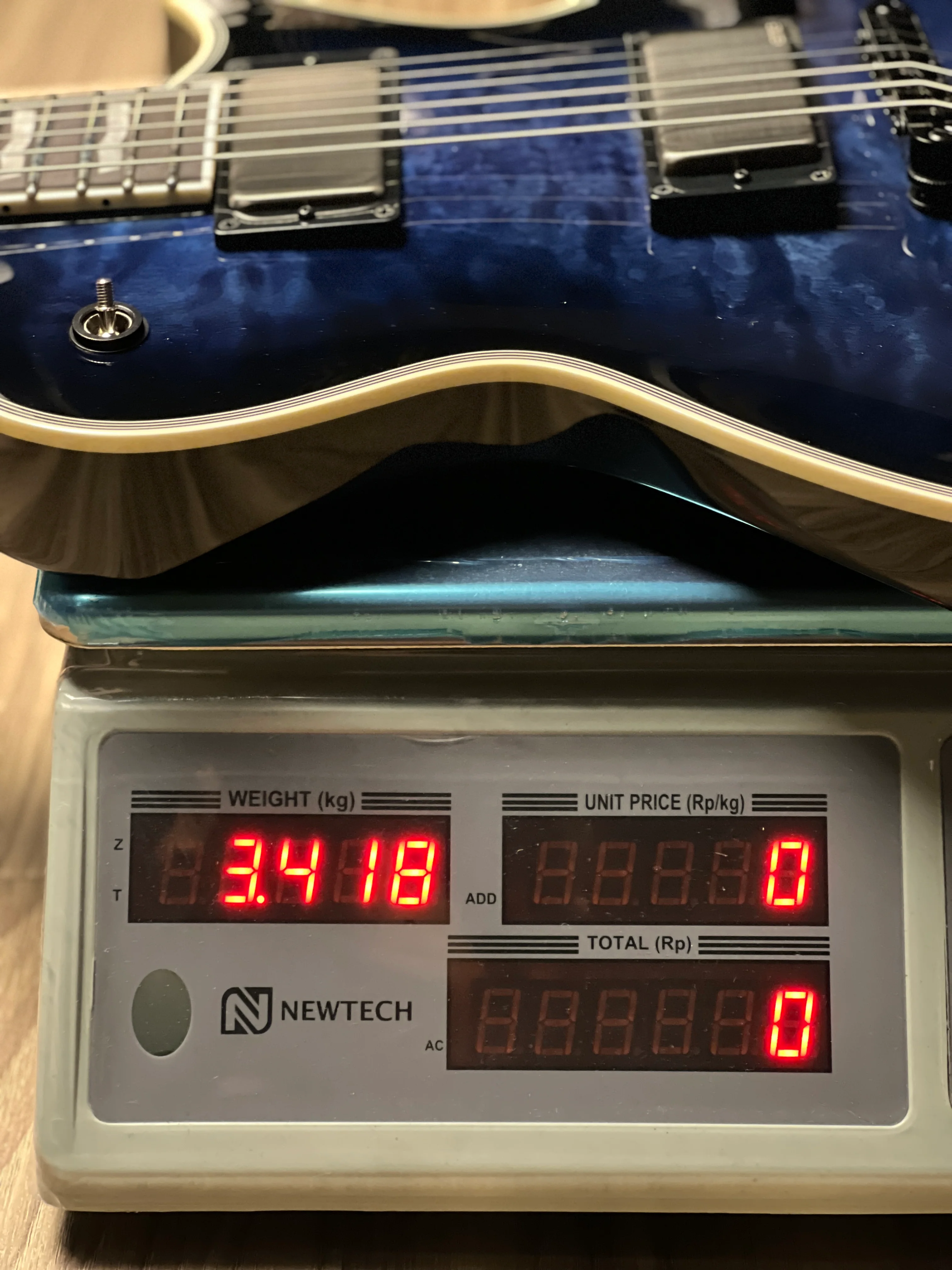 ESP E-II Eclipse QM 6-String RH in Reindeer Blue w/Case ES4043213 - Image 8