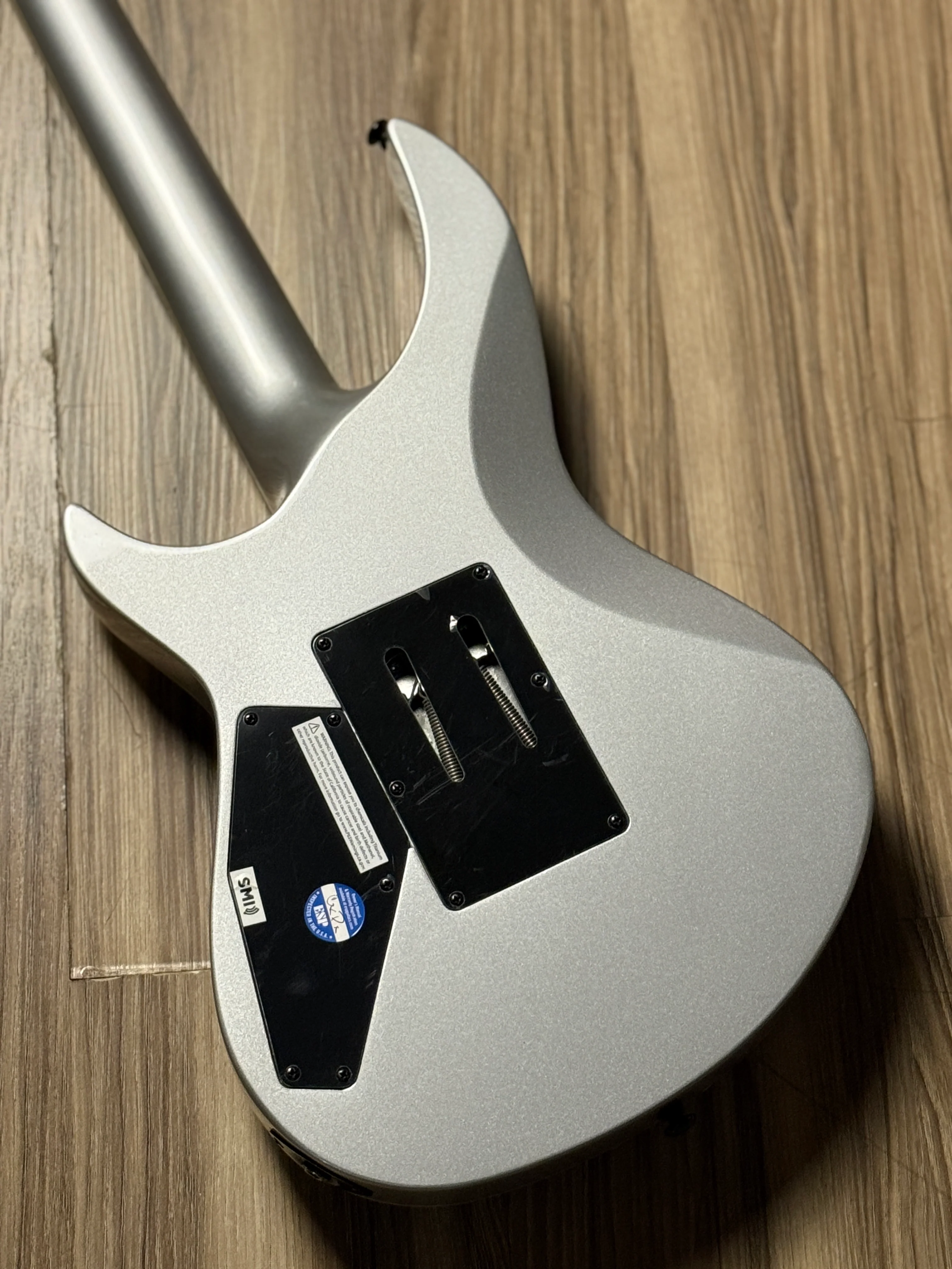 ESP LTD H3-1000FR LTD Deluxe In Metallic Silver - Image 6
