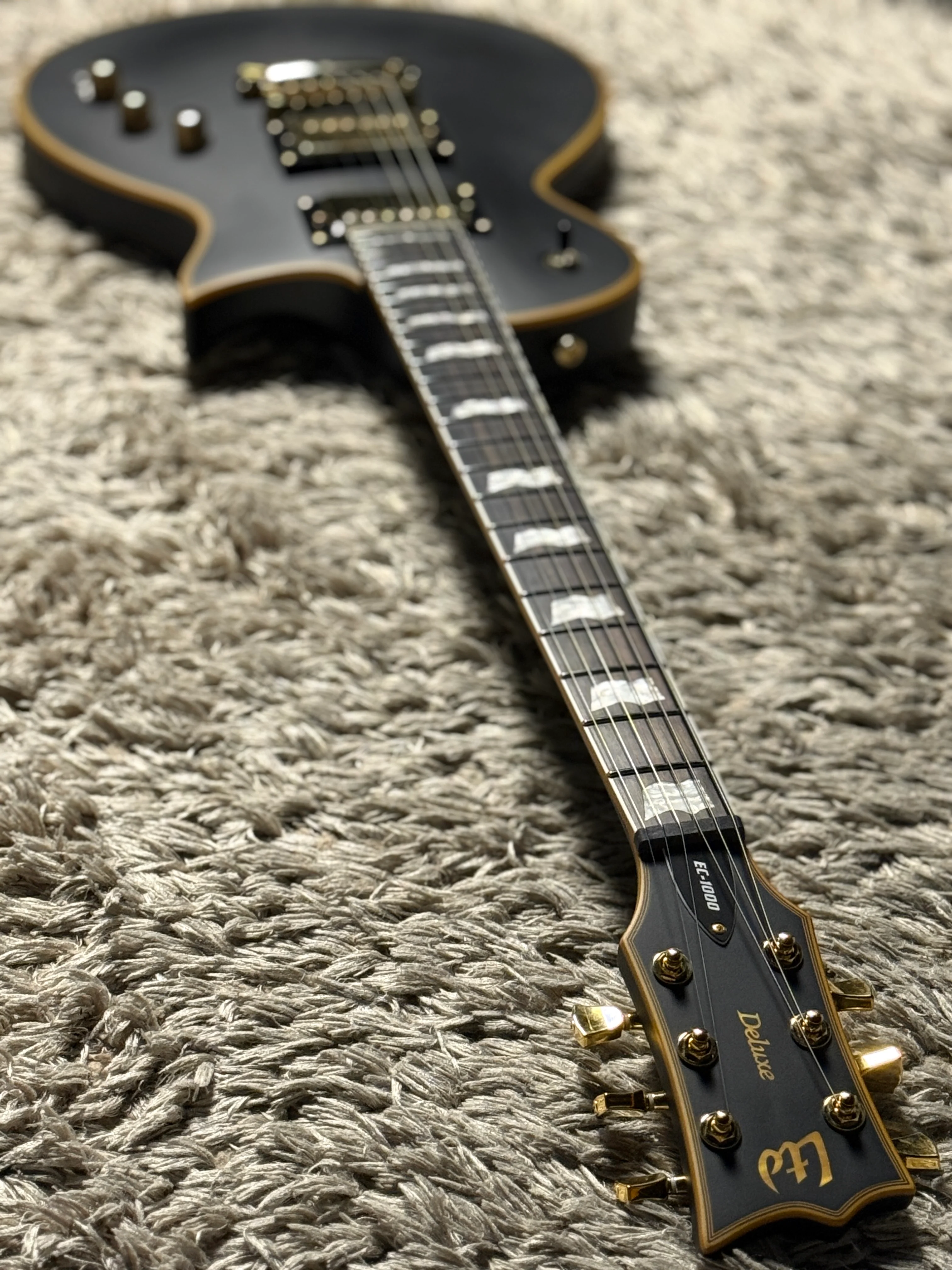 ESP LTD EC-1000 with Seymour Duncan in Vintage Black W24080611 - Image 6